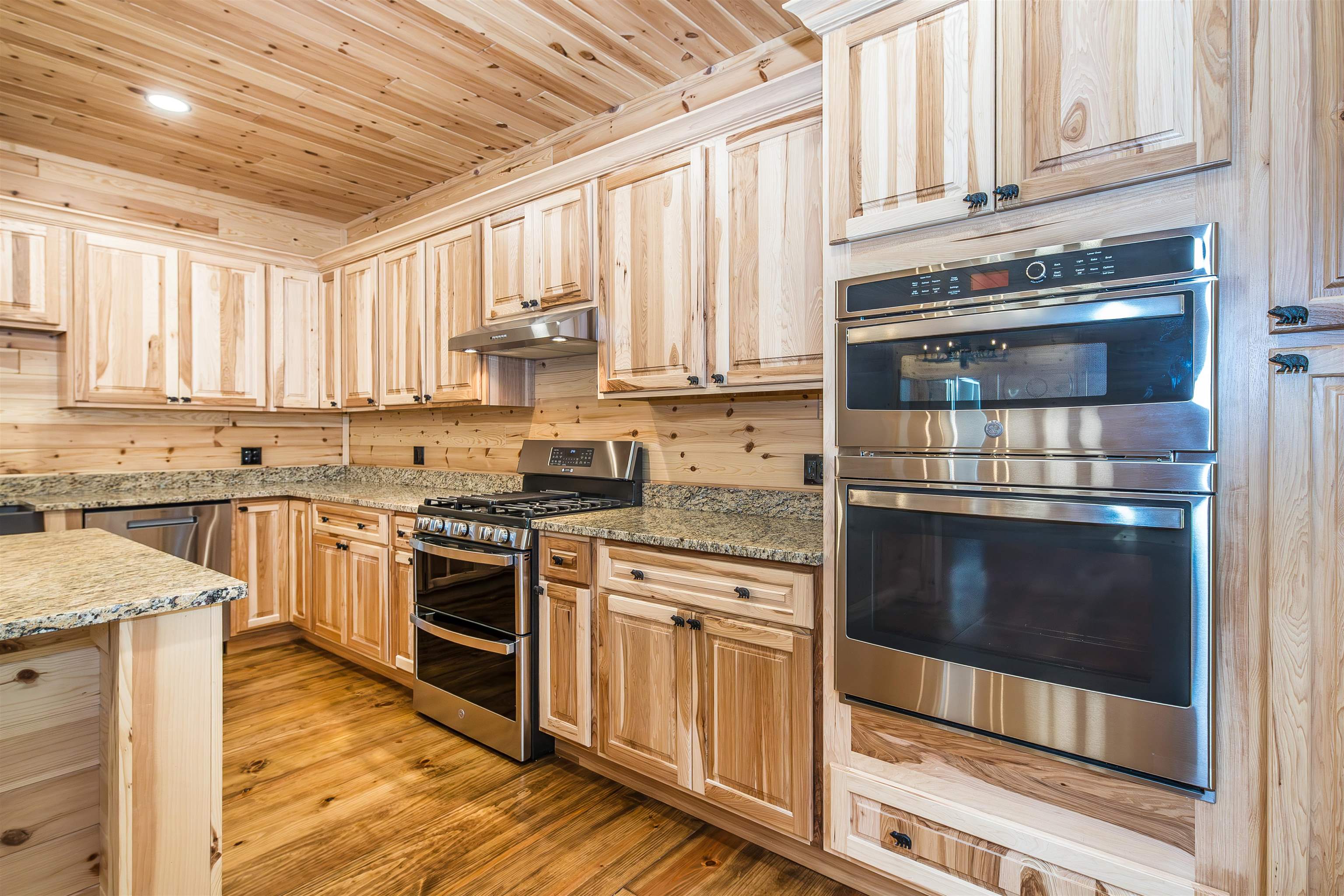 46 Deer Run Property Photo 13
