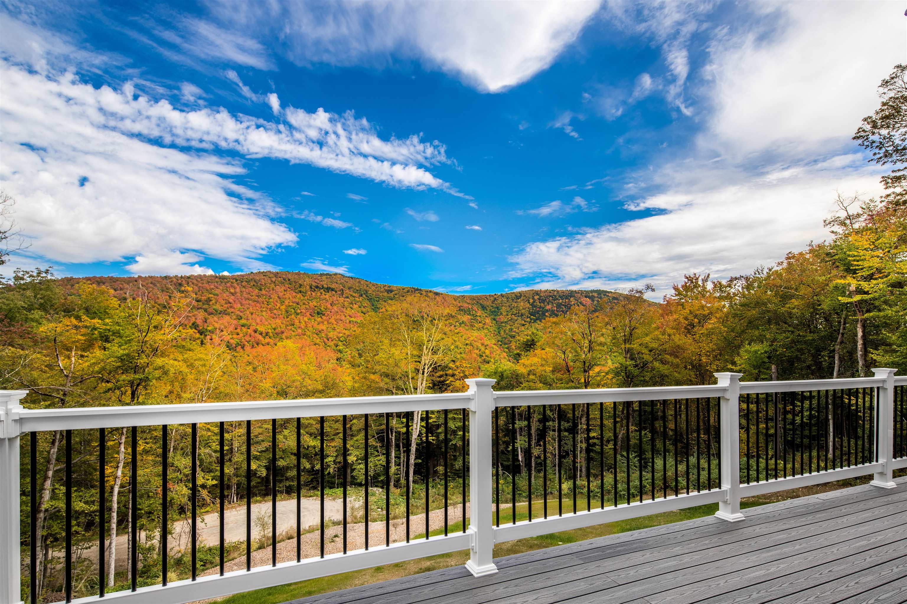 46 Deer Run Property Photo 18