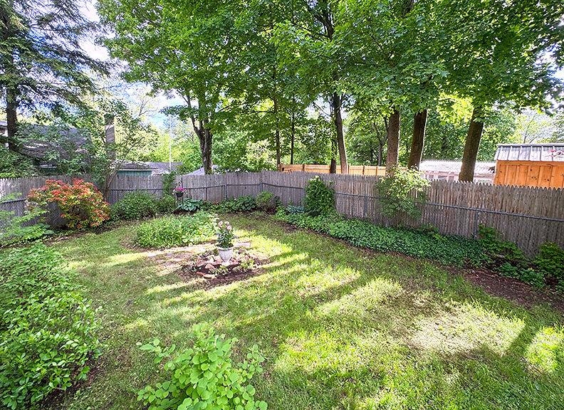 21 Hancock Street Property Photo 32