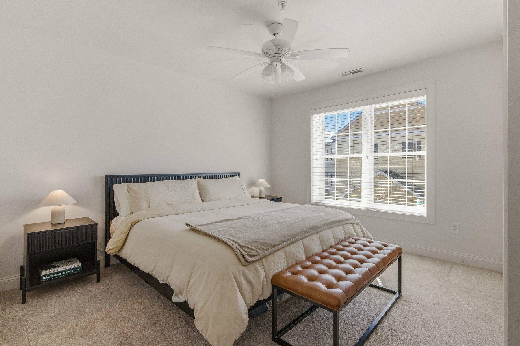 1039 Islington Street Property Photo 13