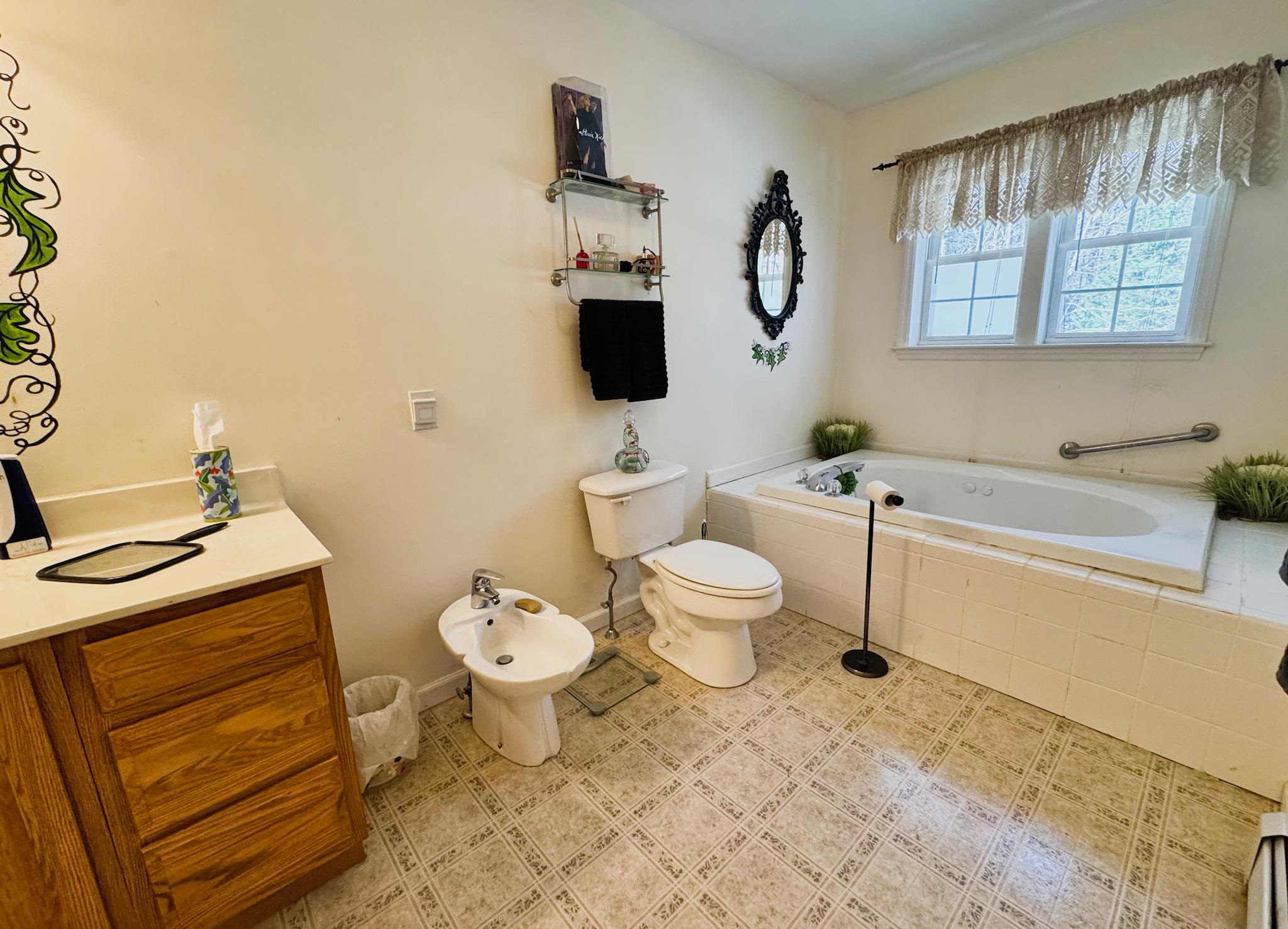 358 Birch Grove Property Photo 38