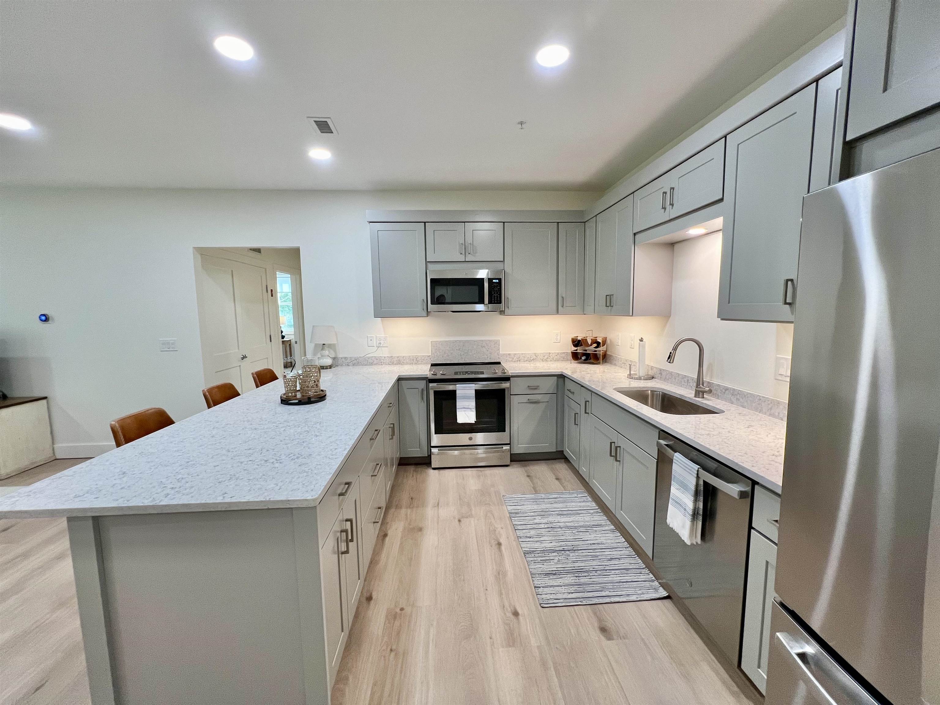 48 Della Street Property Photo 8