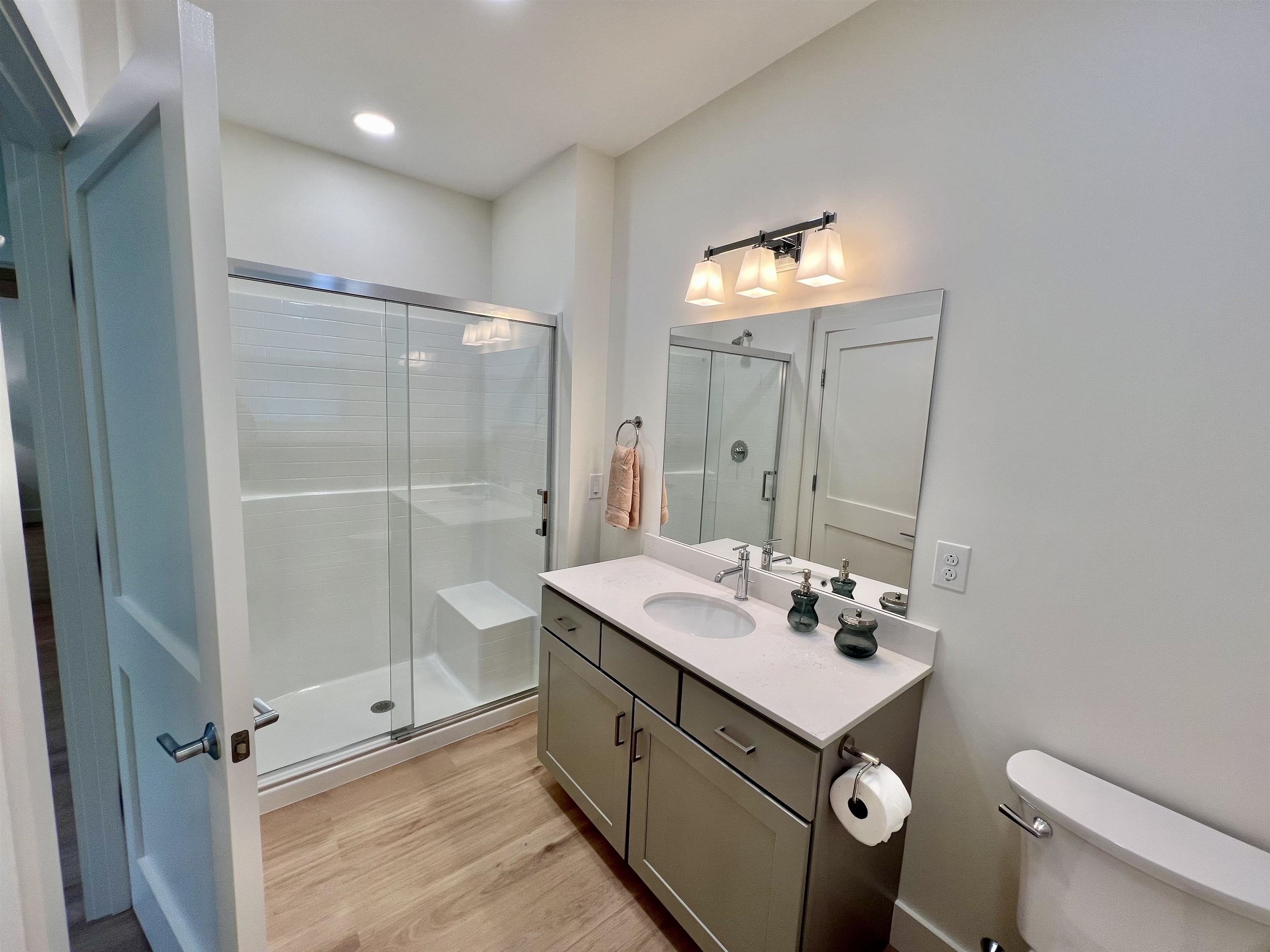 48 Della Street Property Photo 11