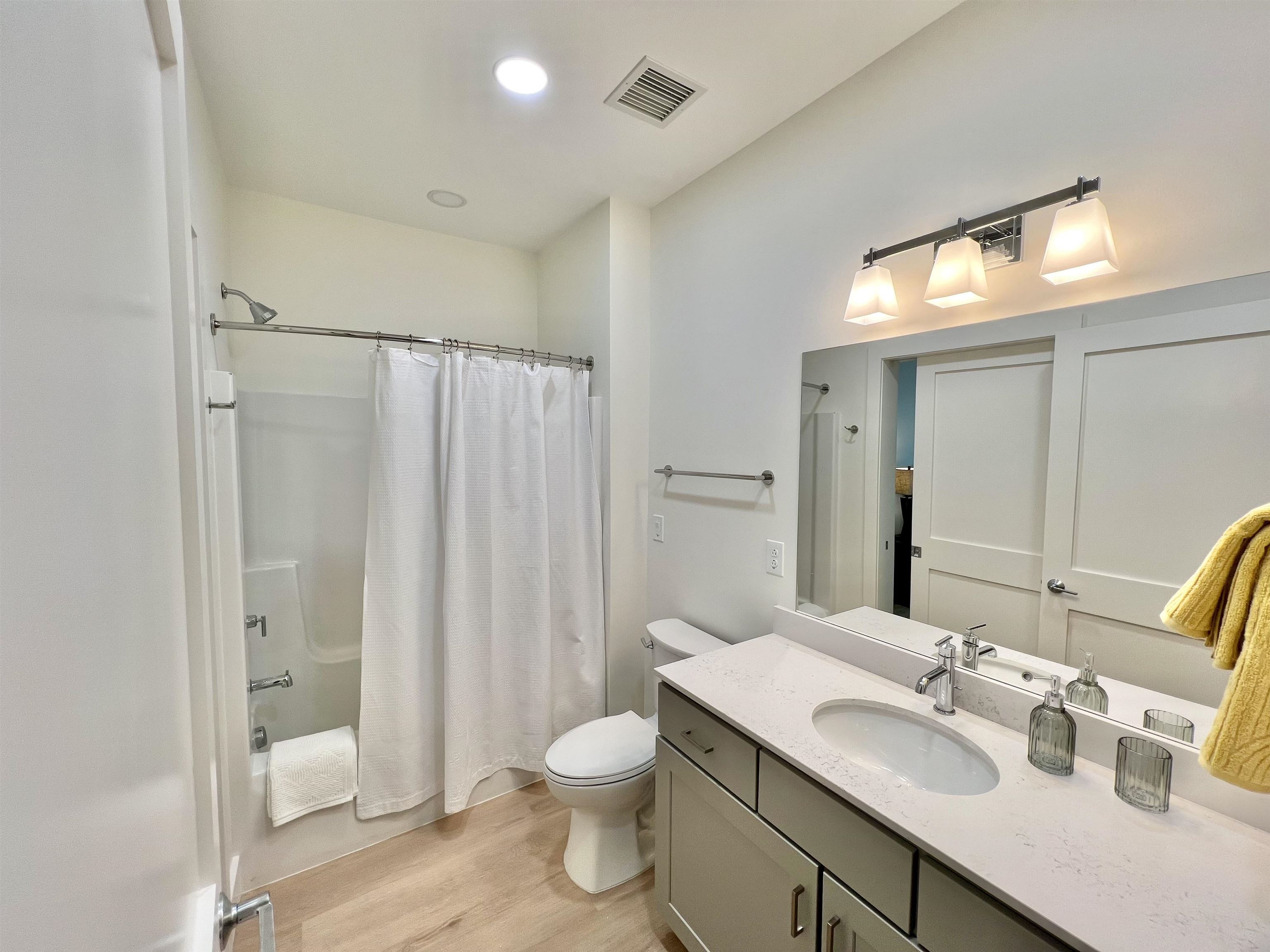 48 Della Street Property Photo 13