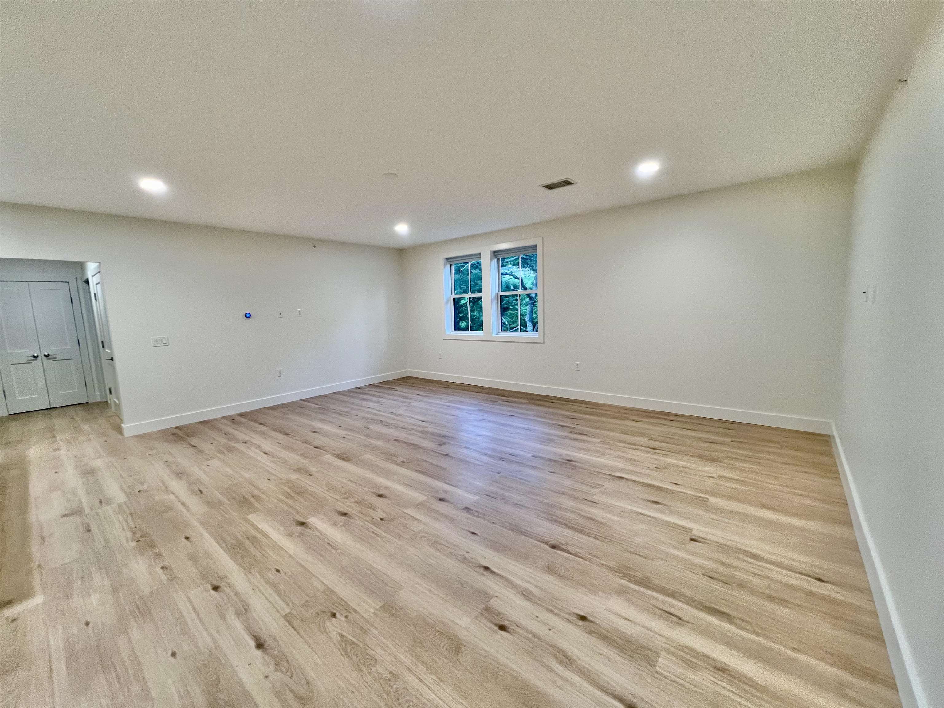 48 Della Street Property Photo 14
