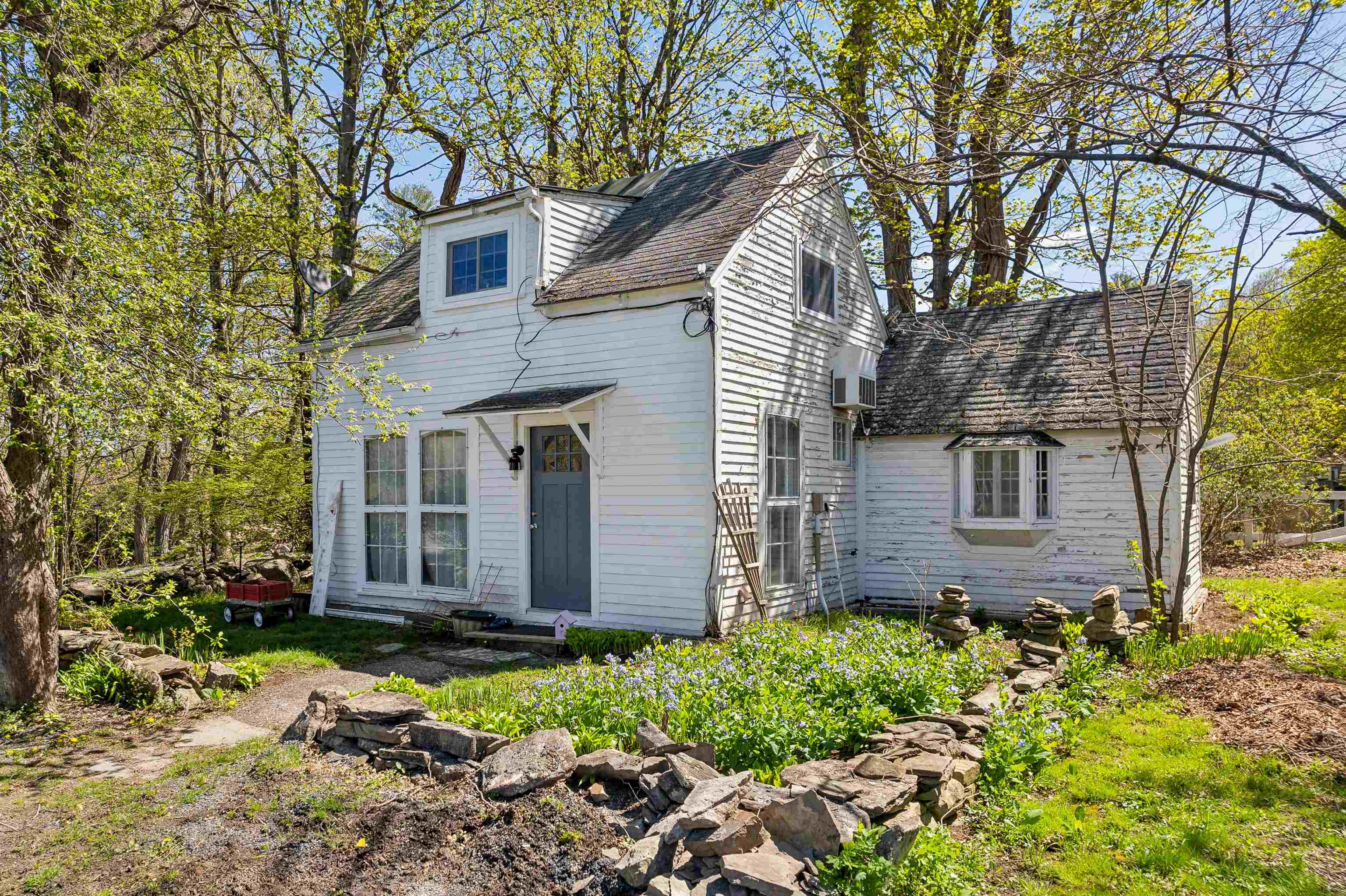 9 Main Street Property Photo 5