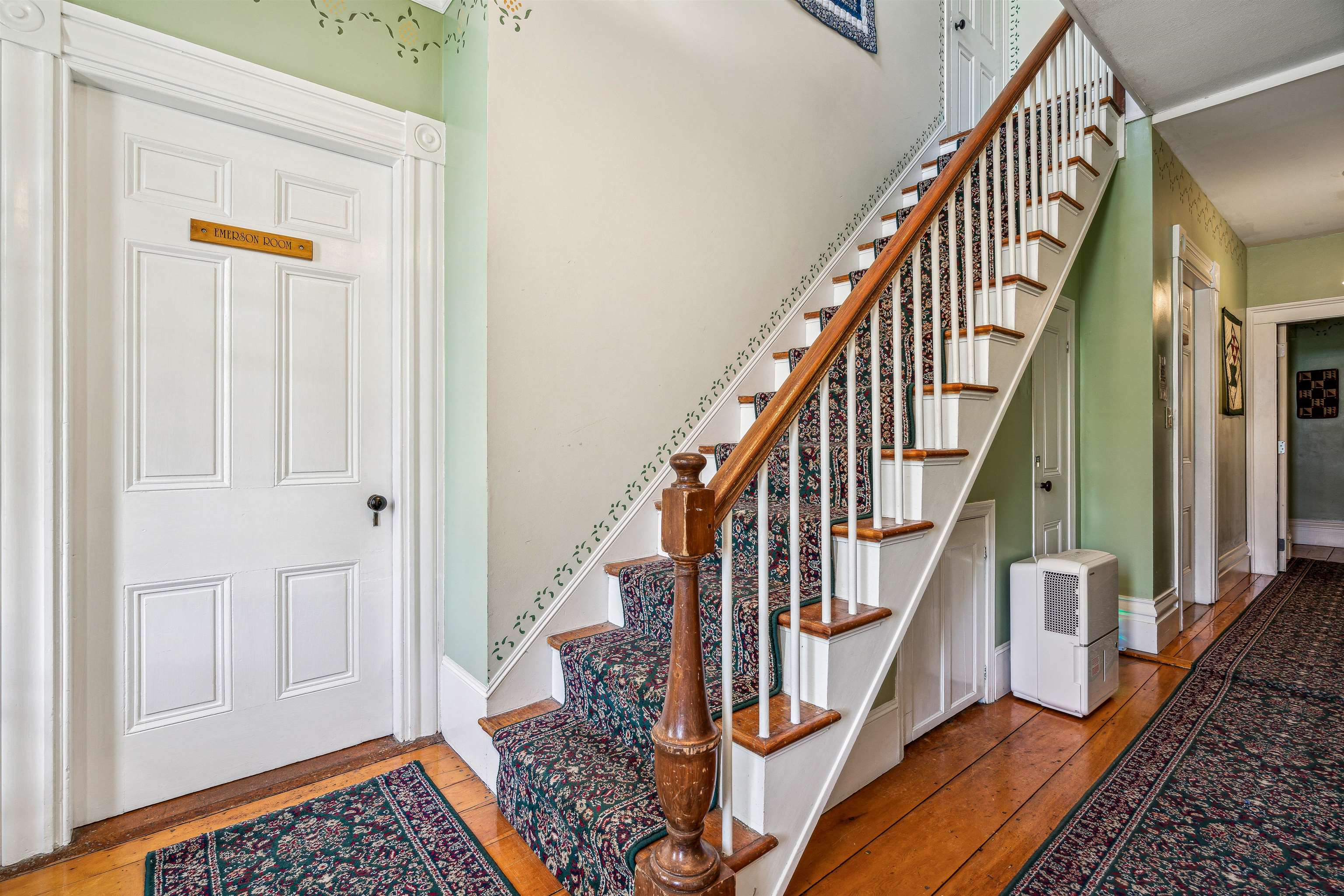 9 Main Street Property Photo 32