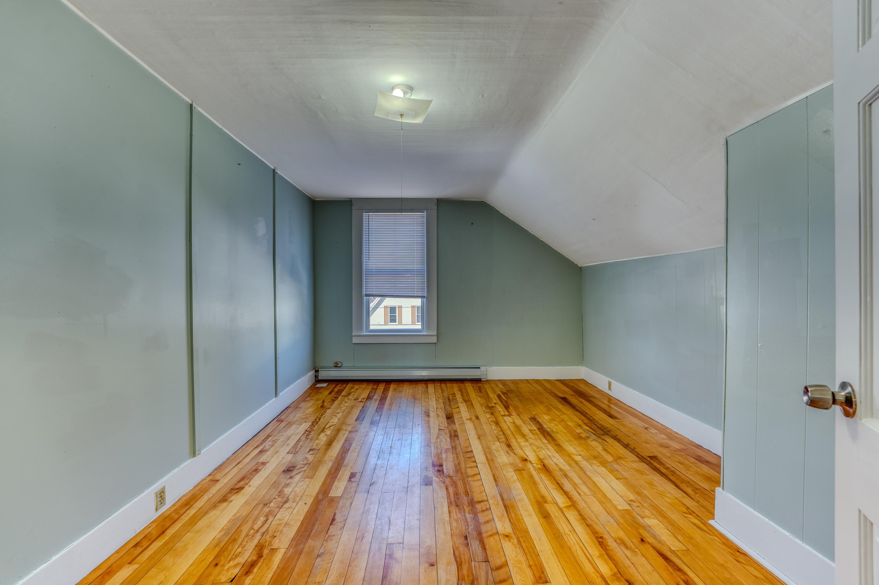 23-25 Bunker Hill Street Property Photo 23