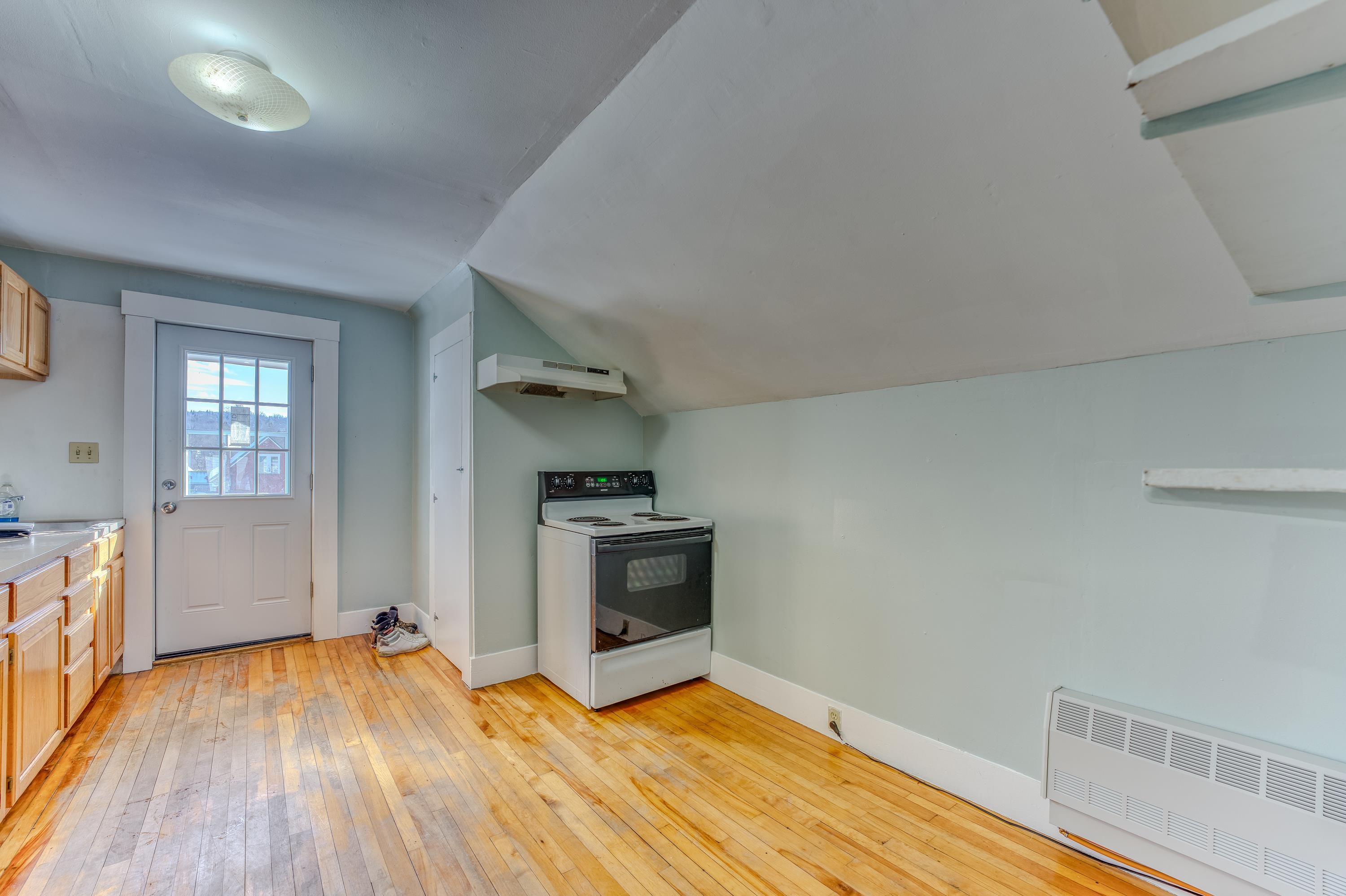 23-25 Bunker Hill Street Property Photo 24