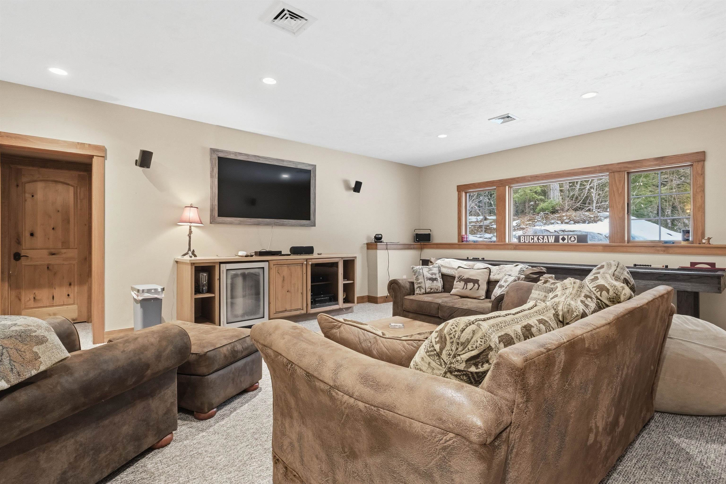 172 South Peak Road Property Photo 33
