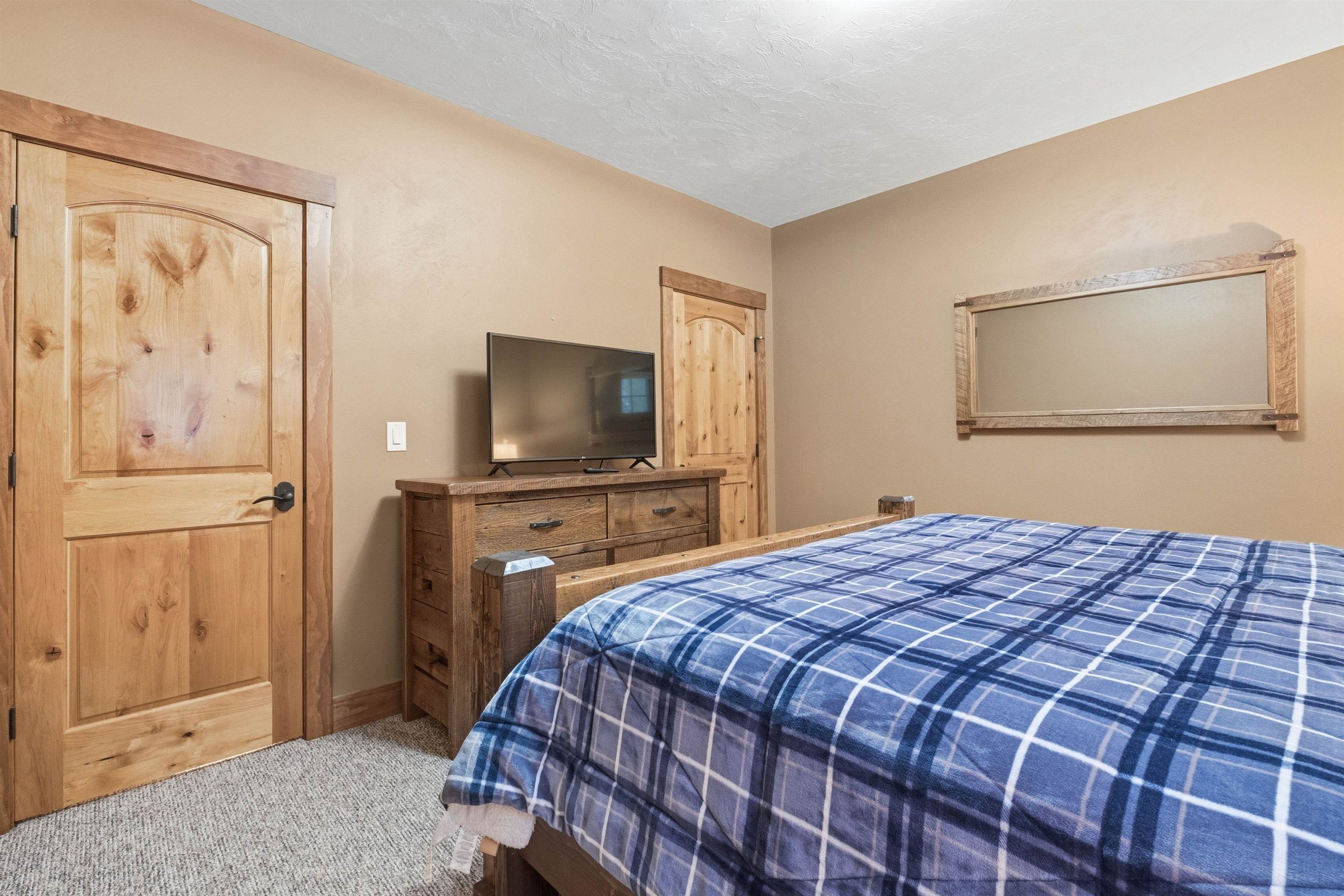 172 South Peak Road Property Photo 40