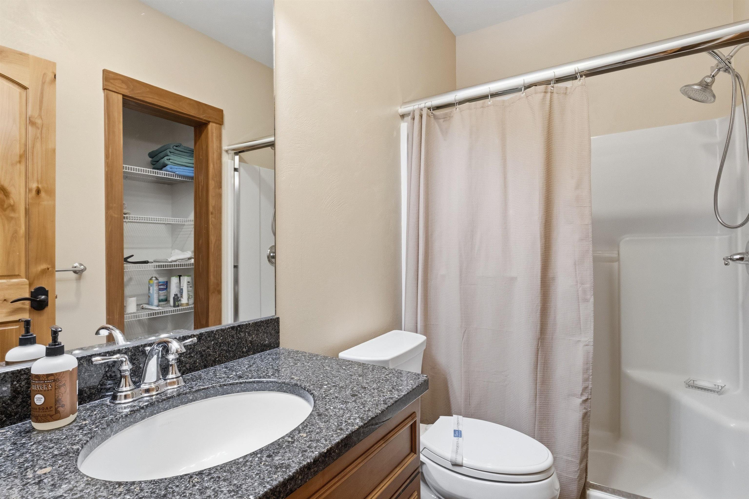 172 South Peak Road Property Photo 43