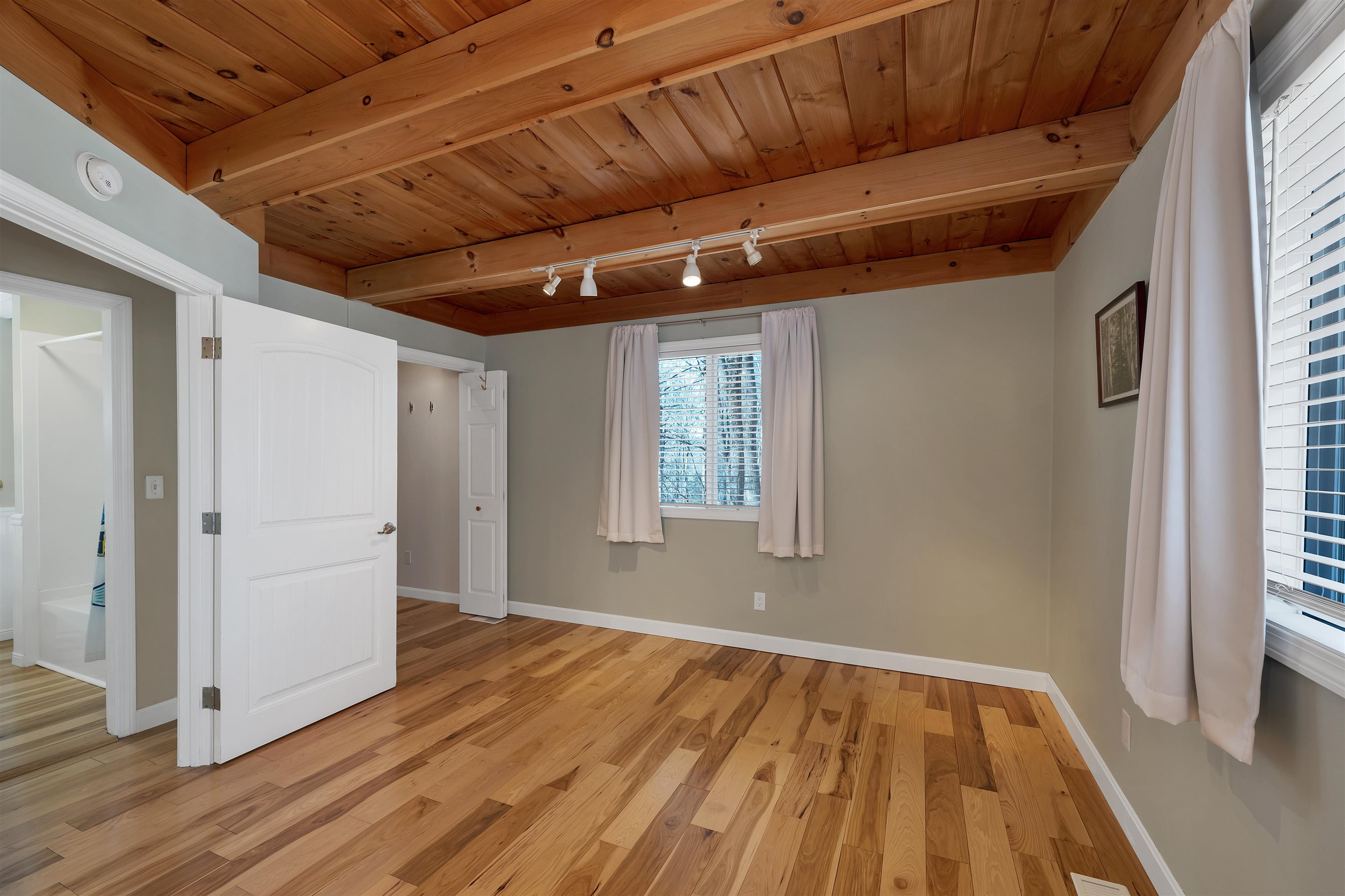 20 Alberg Road Property Photo 16
