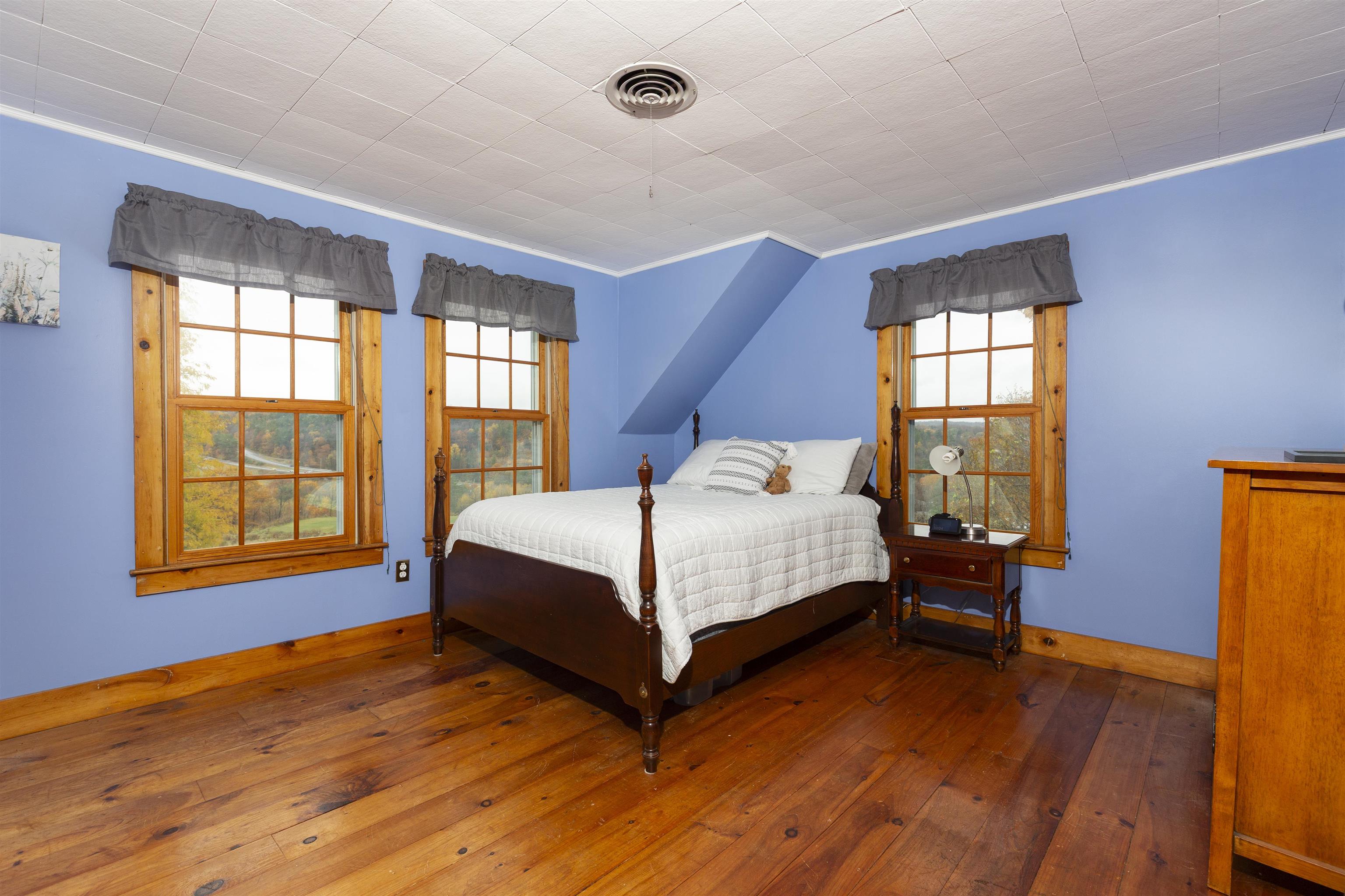 52 Farr Road Property Photo 31