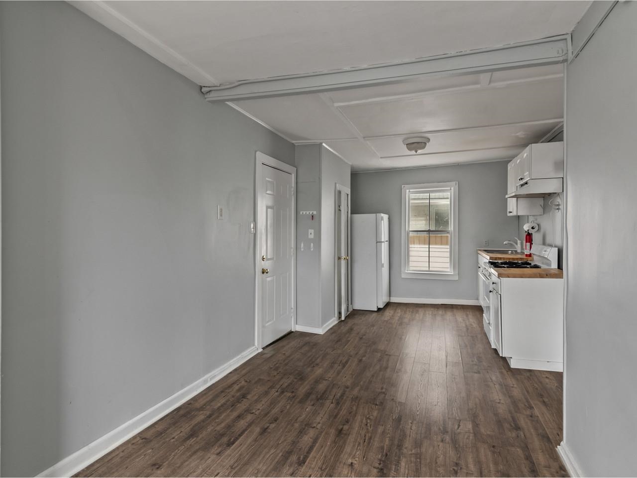 31 West Lane Property Photo 13
