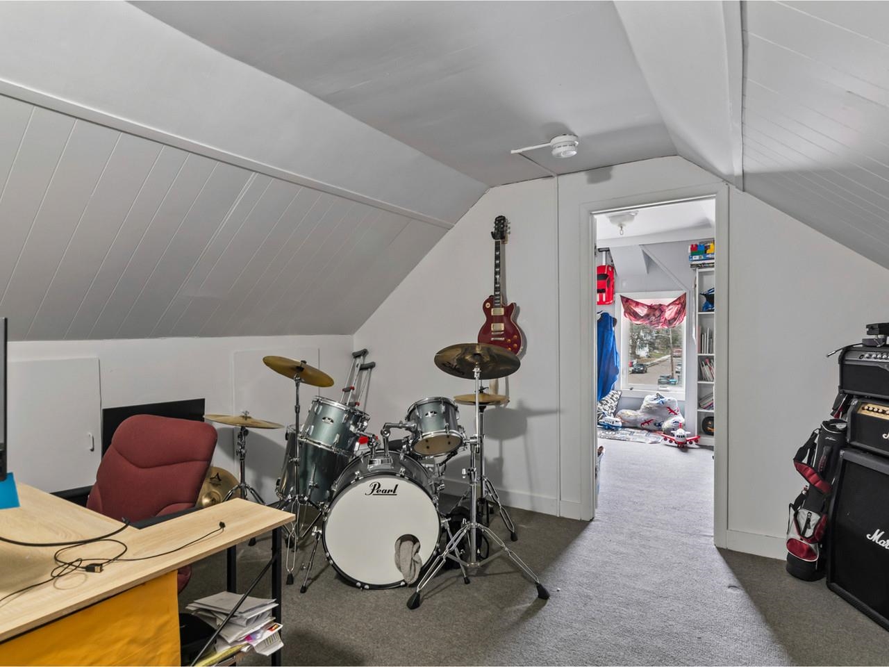 31 West Lane Property Photo 29
