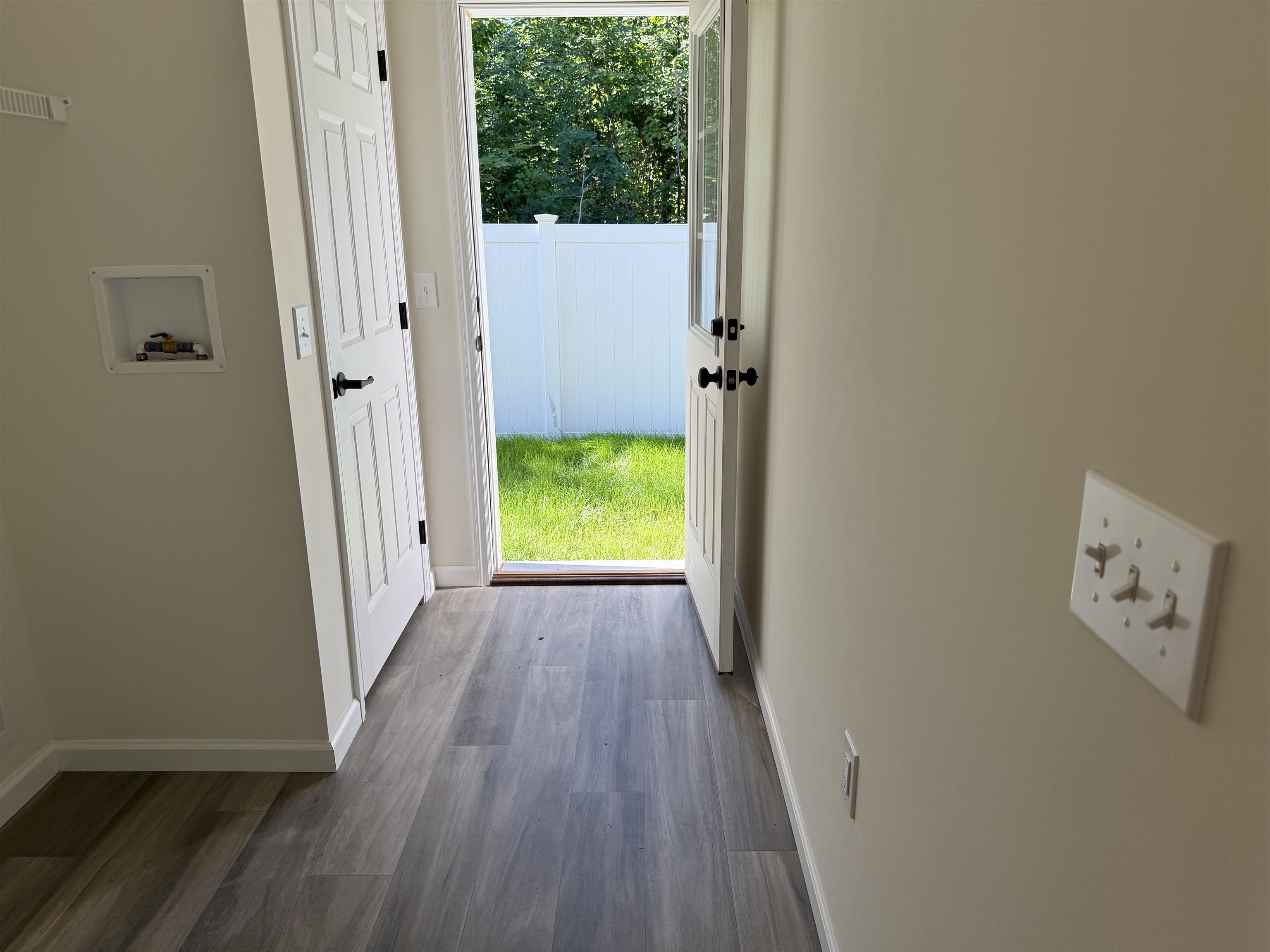 25b Woodland Way Property Photo 11