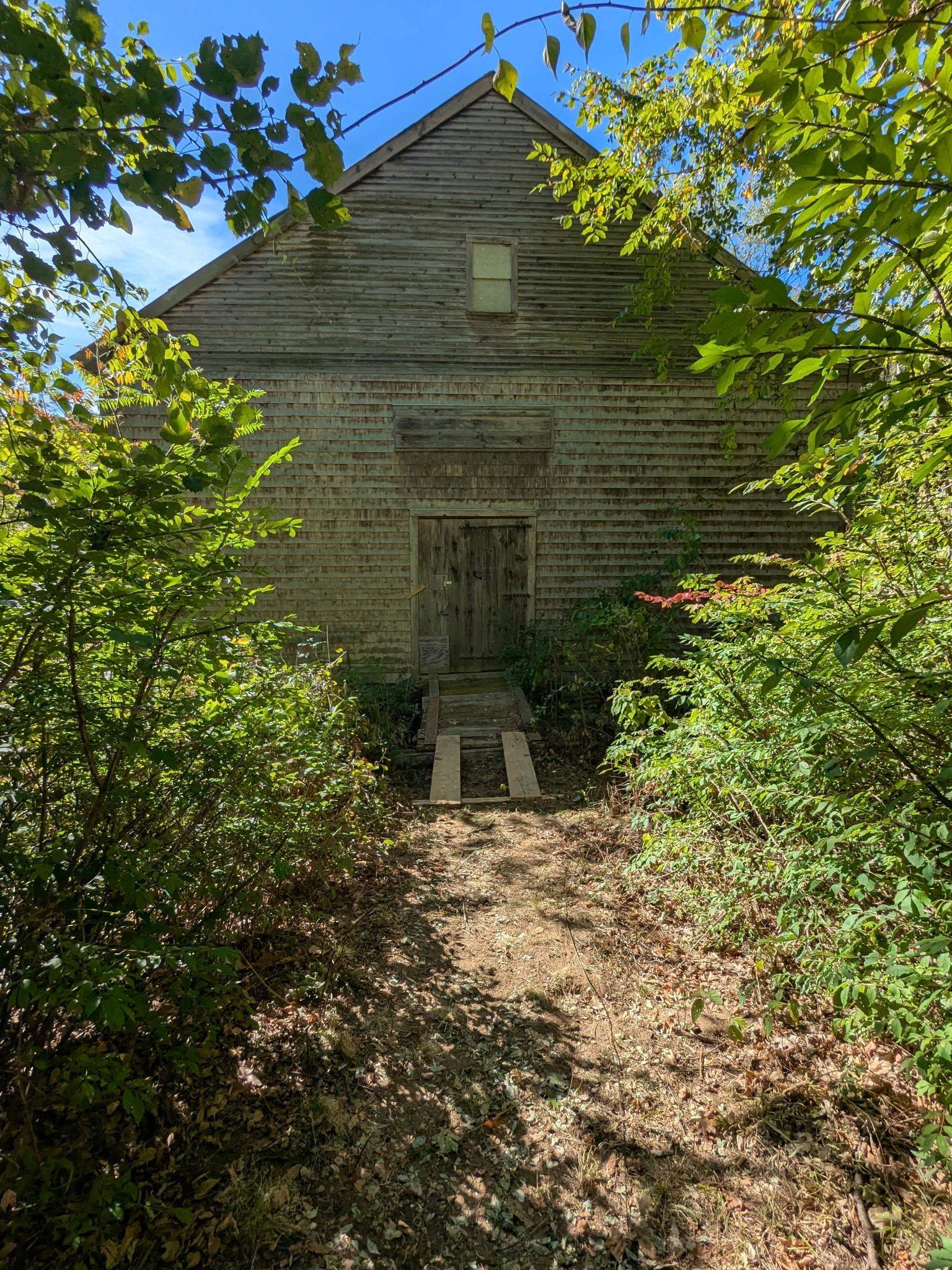 60 Ledge Farm Road Property Photo 24