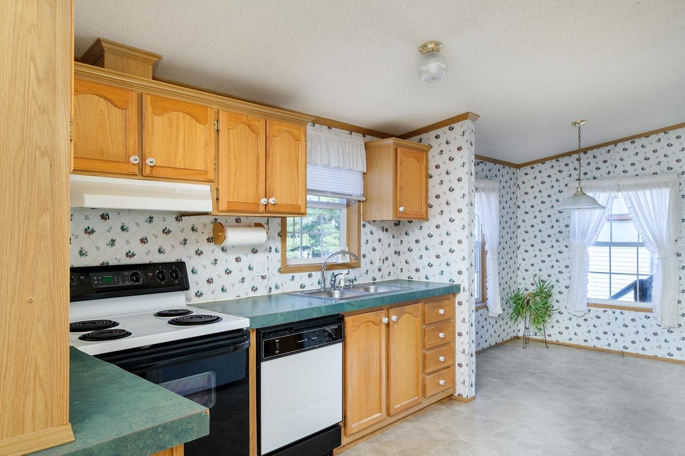 2 Sagamore Lane Property Photo 13
