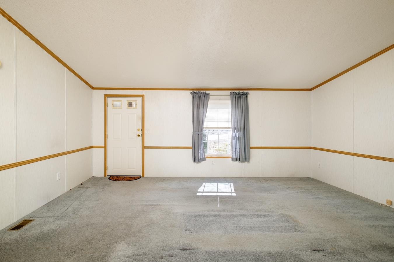 2 Sagamore Lane Property Photo 17
