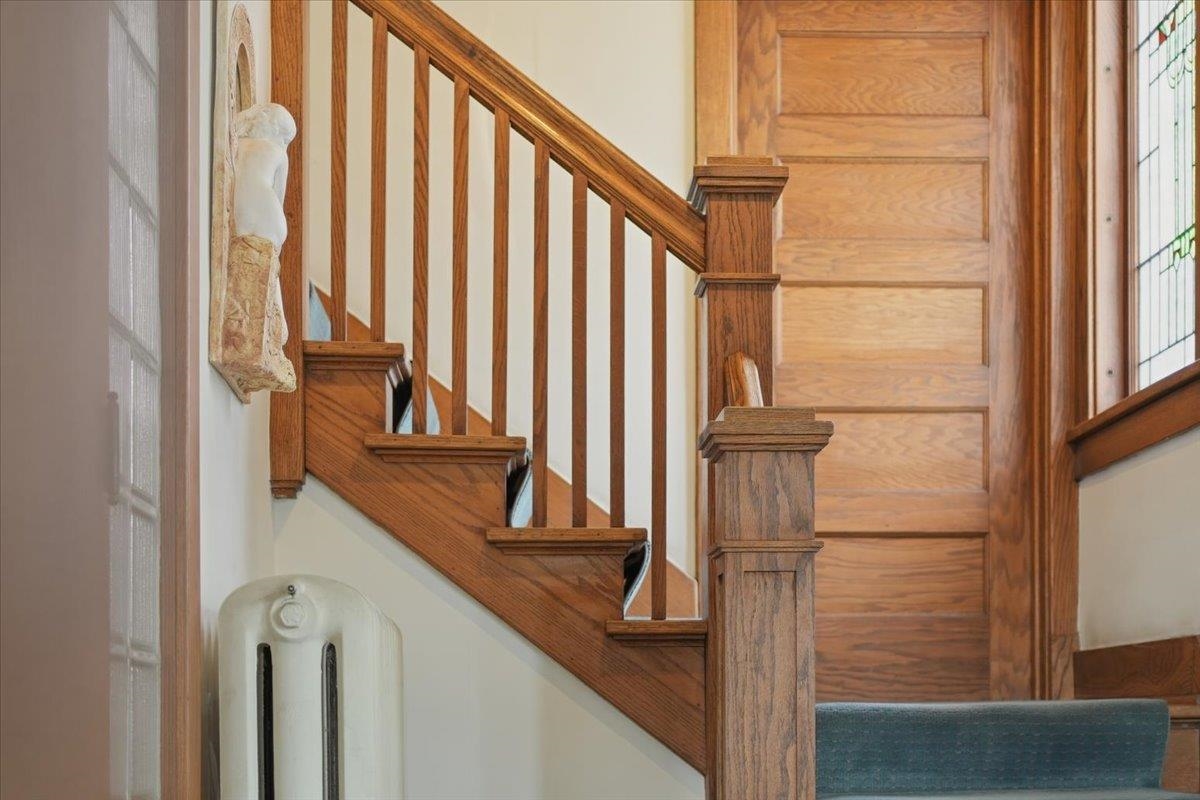 308 College Street Property Photo 19