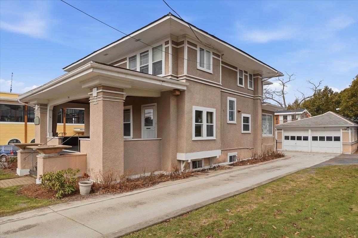 308 College Street Property Photo 49