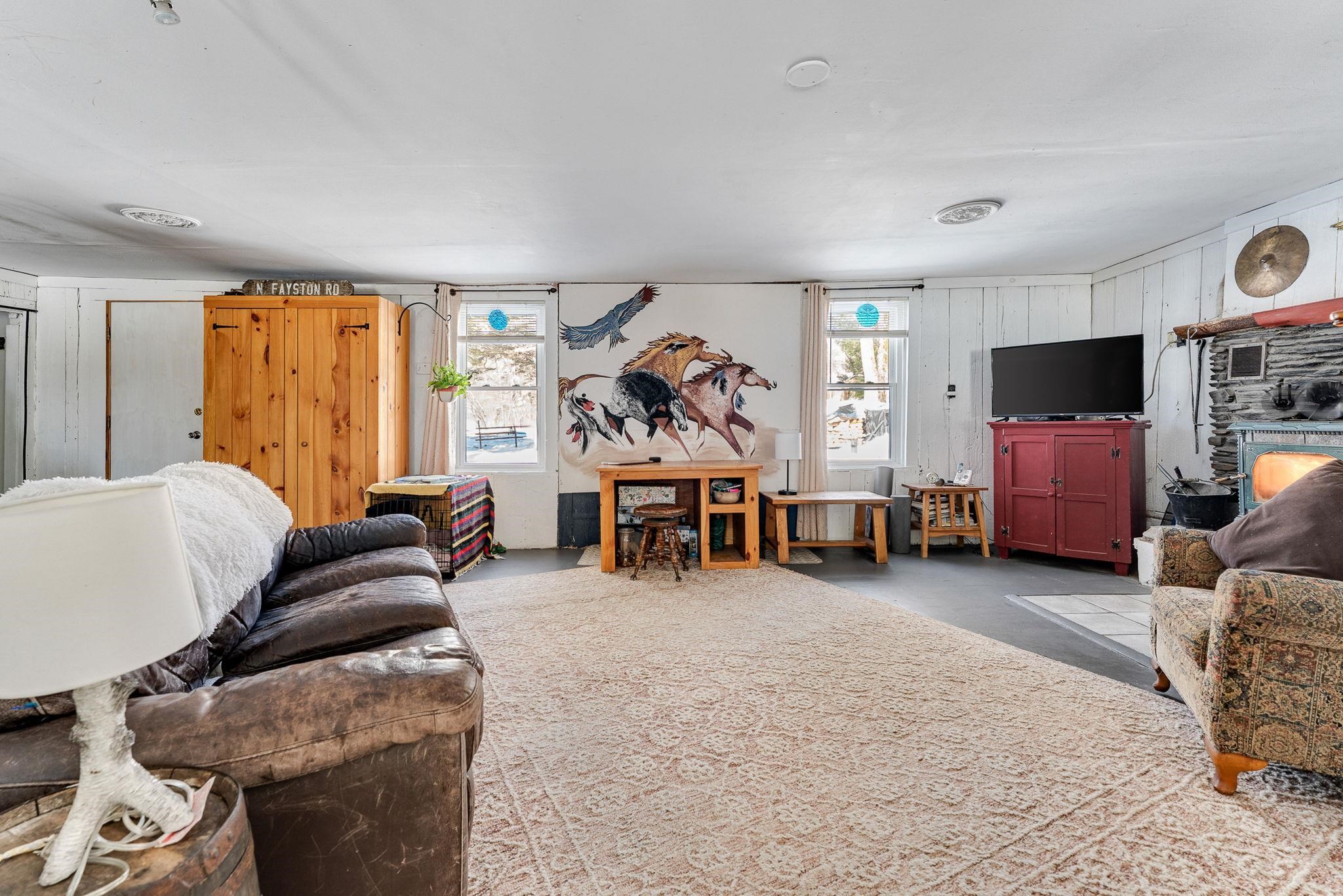 4020 North Fayston Road Property Photo 8