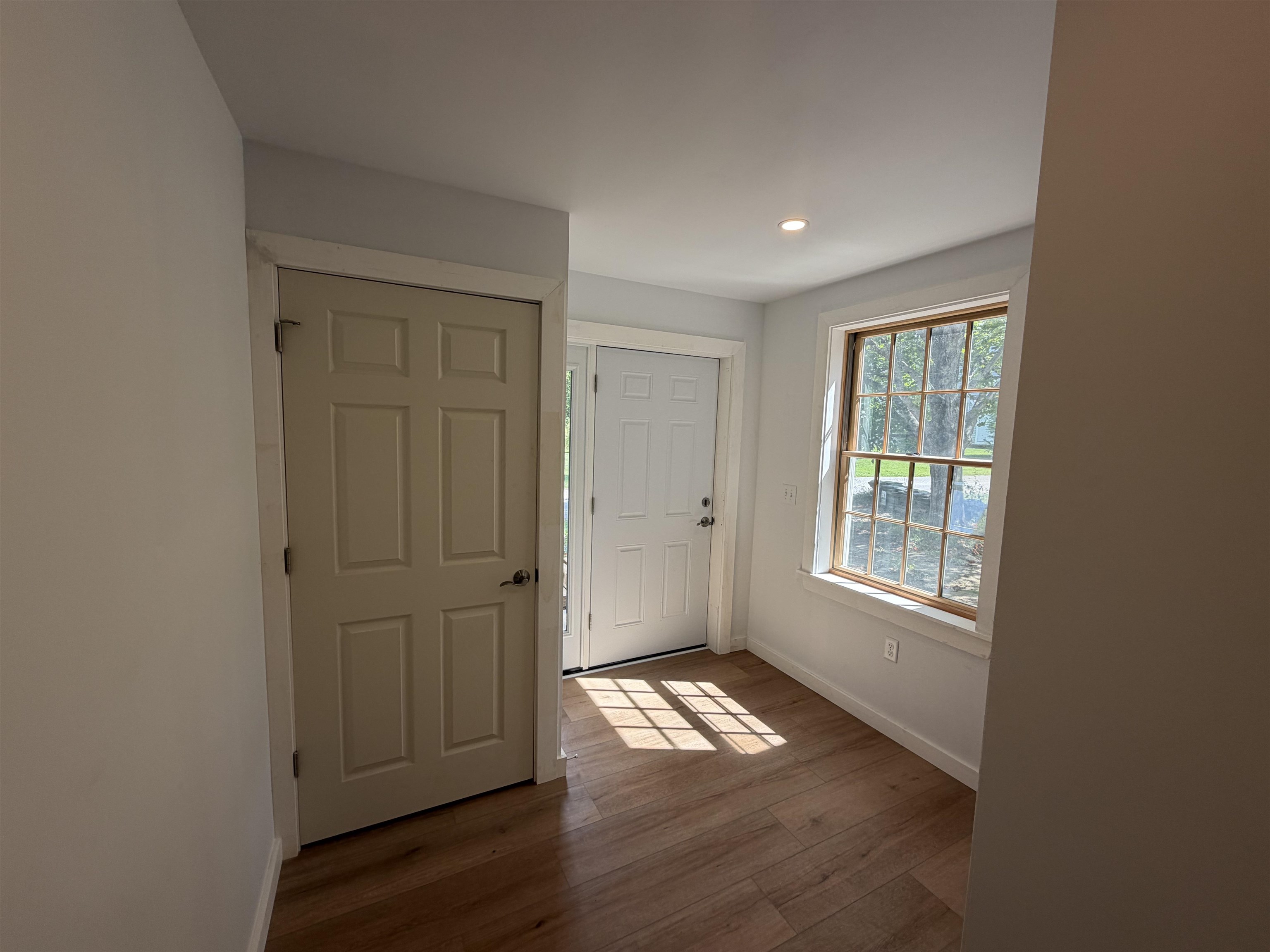 527 Jennings Brook Drive Property Photo 3