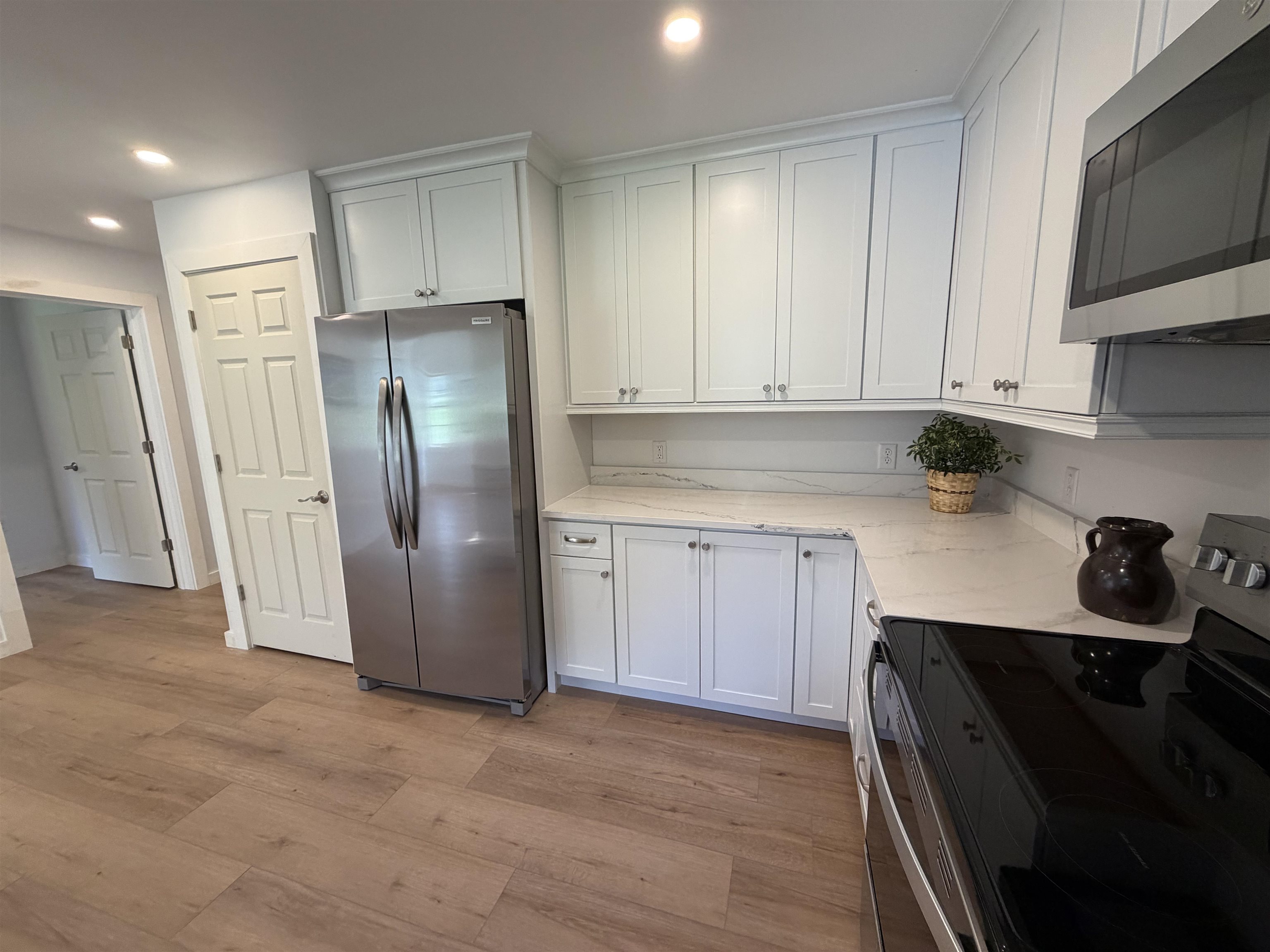 527 Jennings Brook Drive Property Photo 12