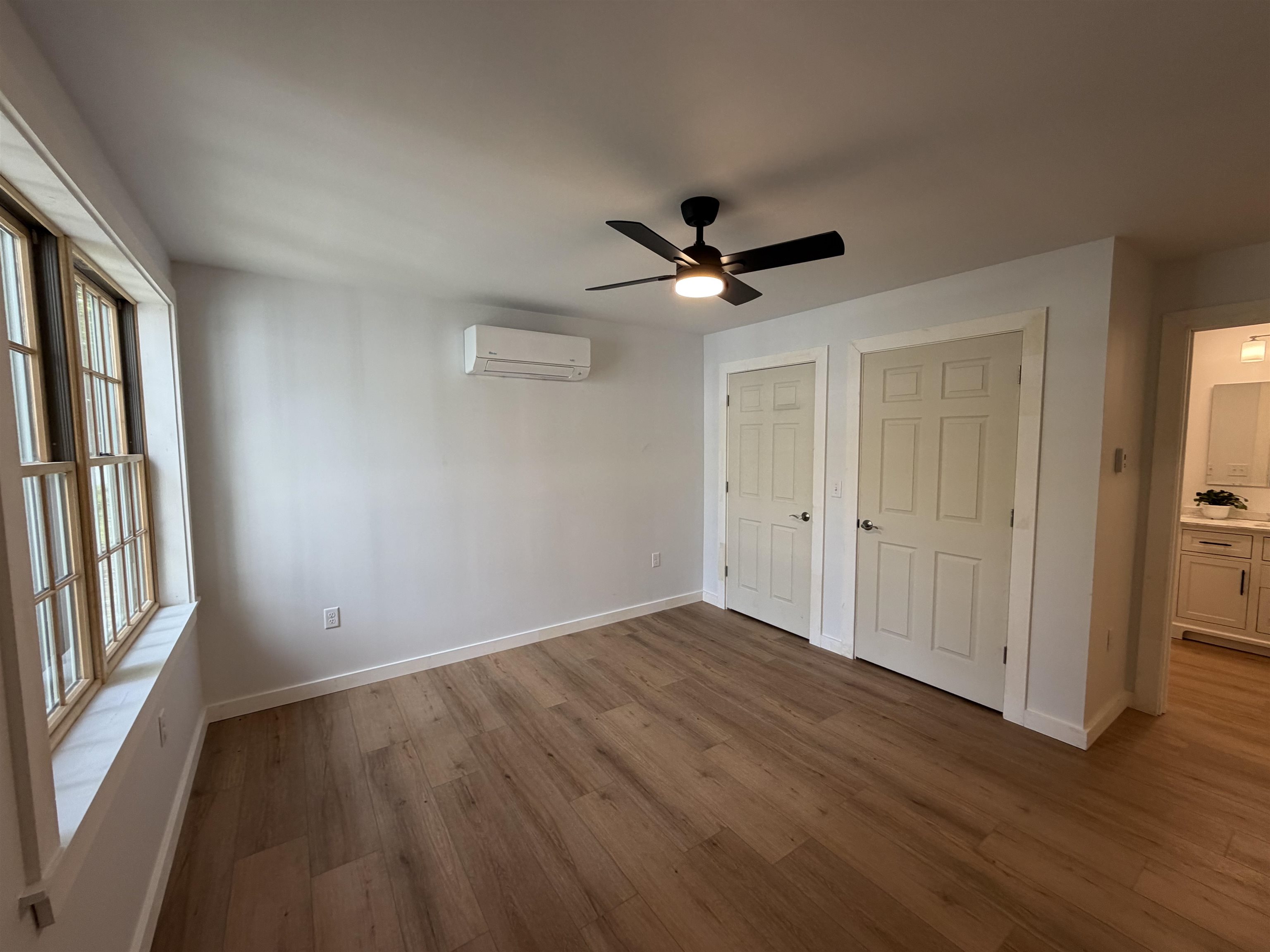 527 Jennings Brook Drive Property Photo 14