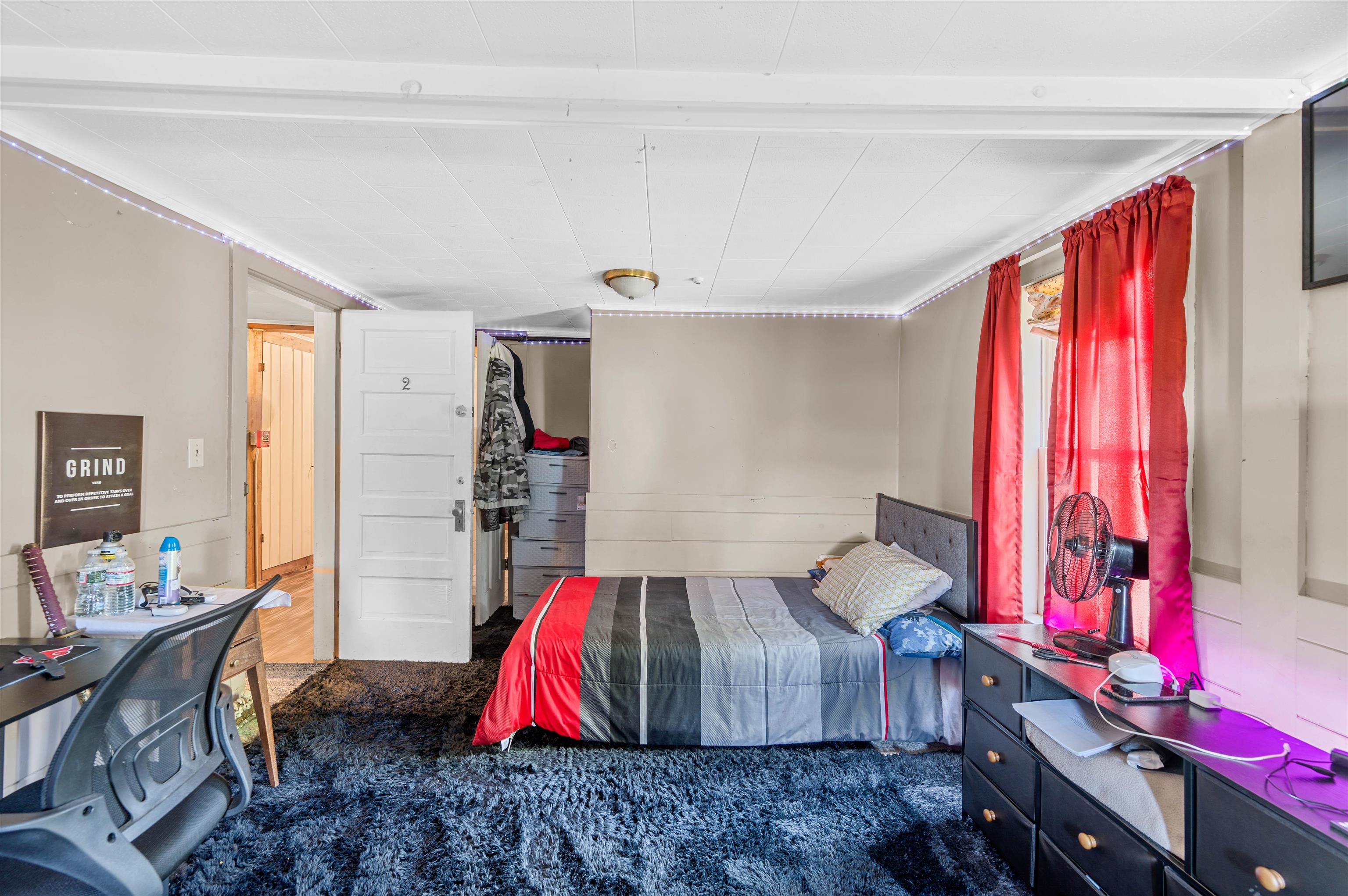14 Barrows Road Property Photo 11