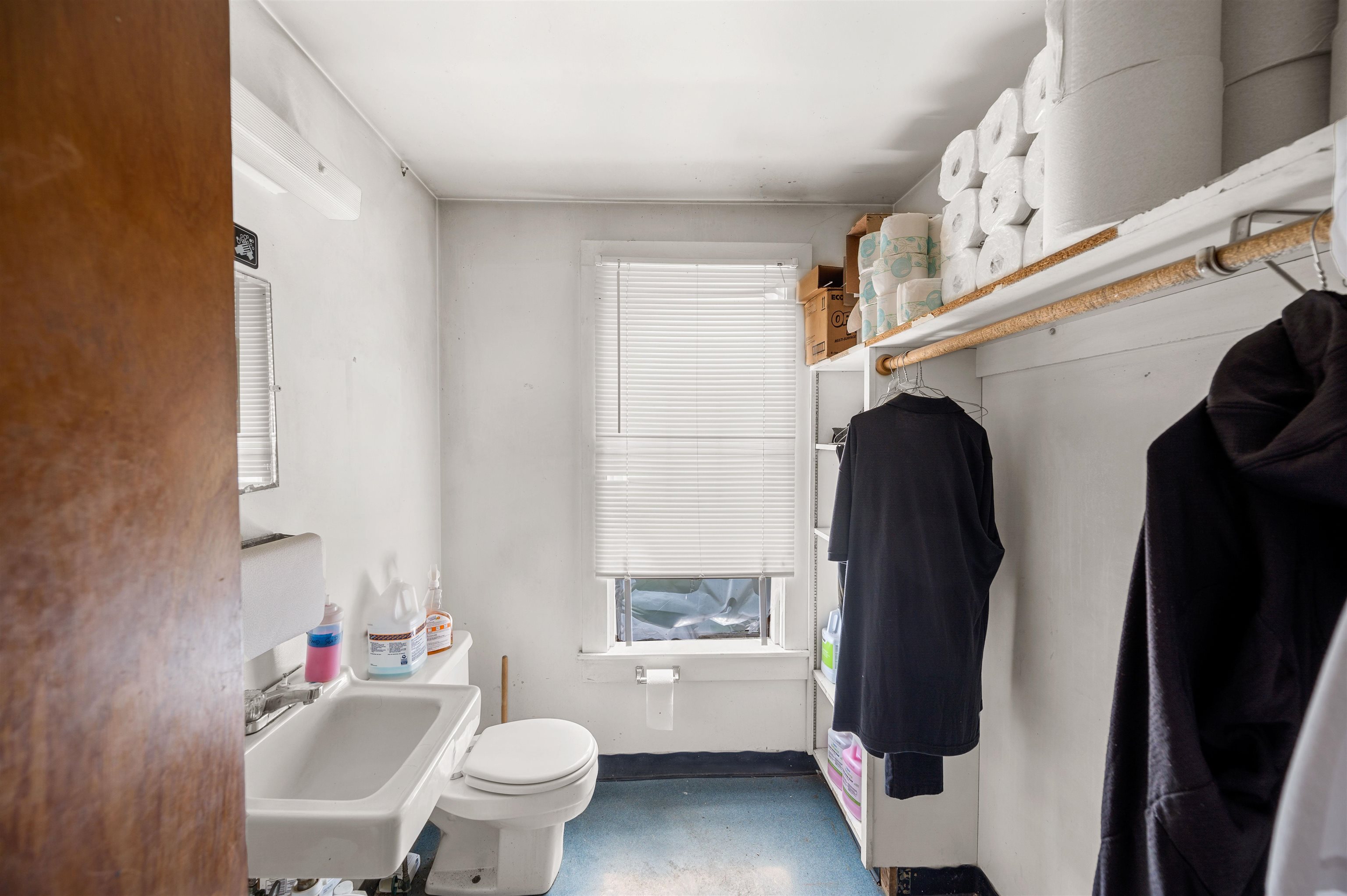 14 Barrows Road Property Photo 23