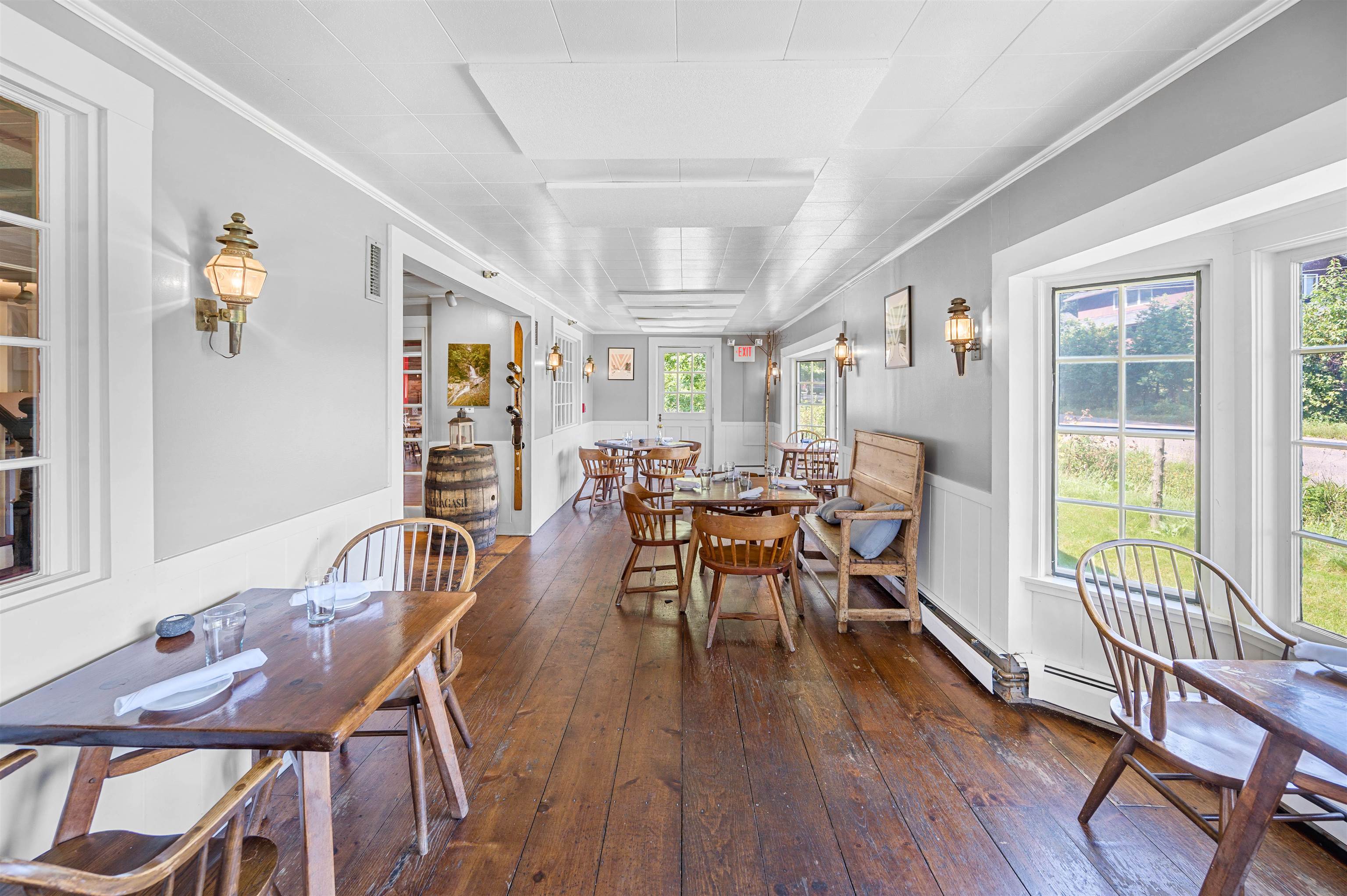 14 Barrows Road Property Photo 31