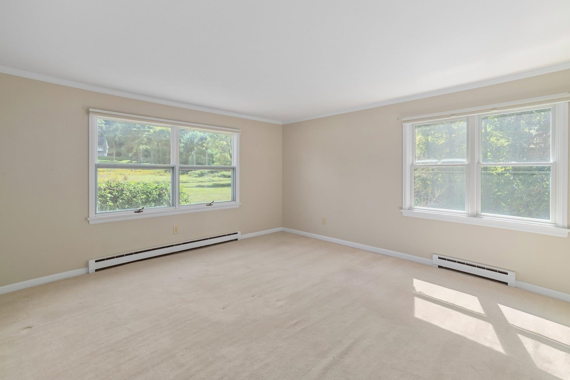 1490 Pucker Street Property Photo 9