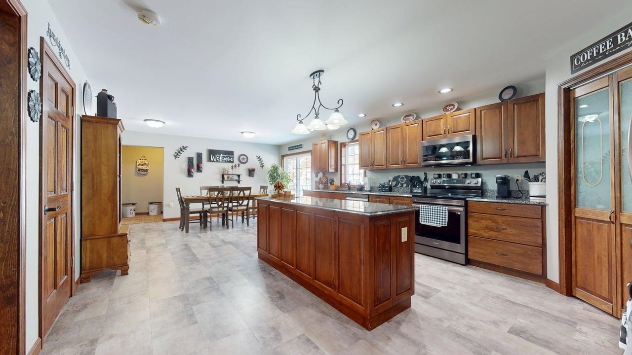 3295 French Hill Road Property Photo 7