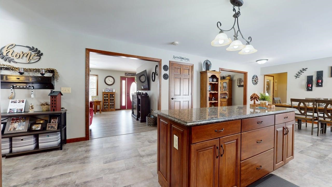 3295 French Hill Road Property Photo 8