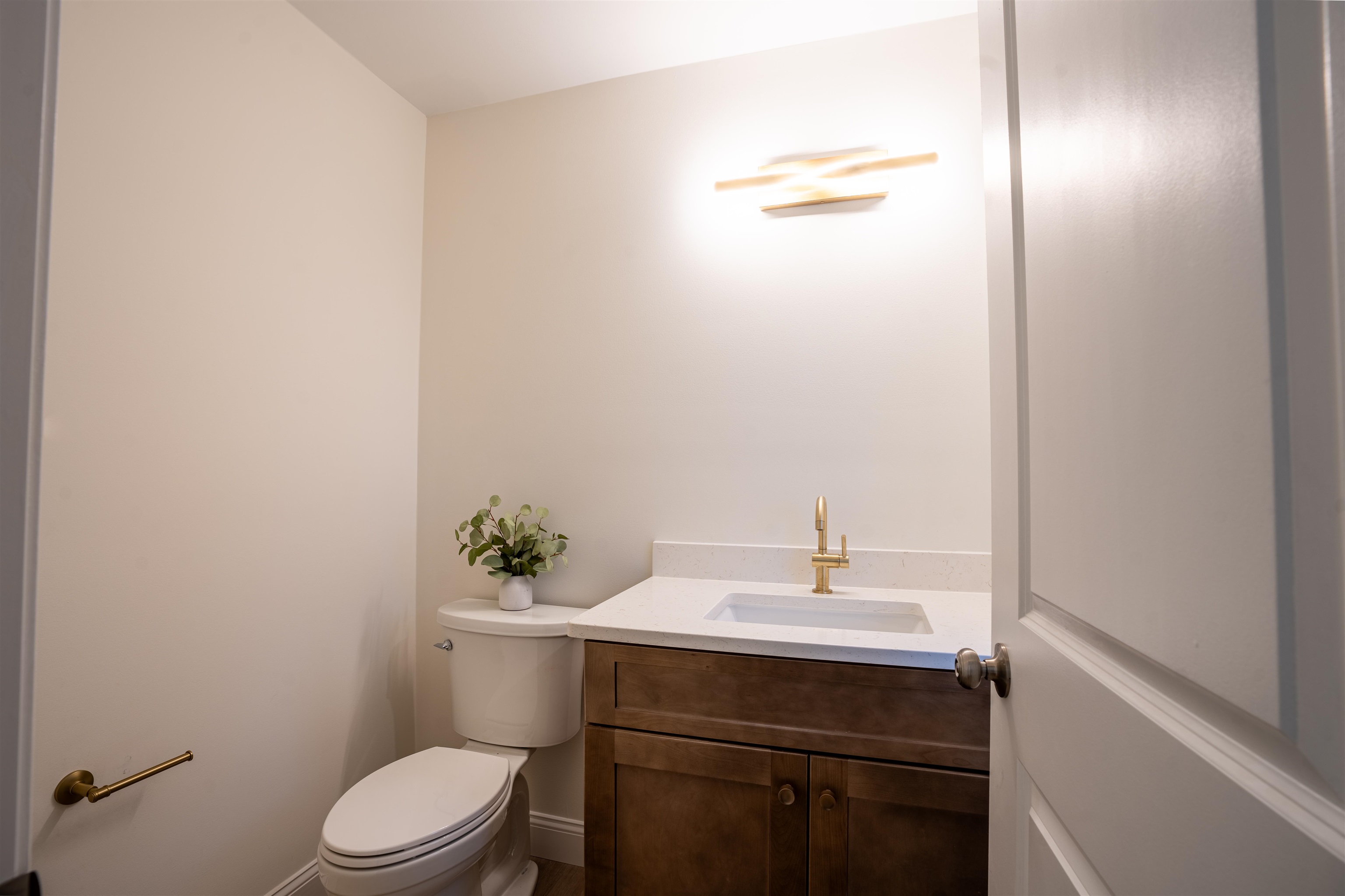 106 Lock Street Property Photo 11