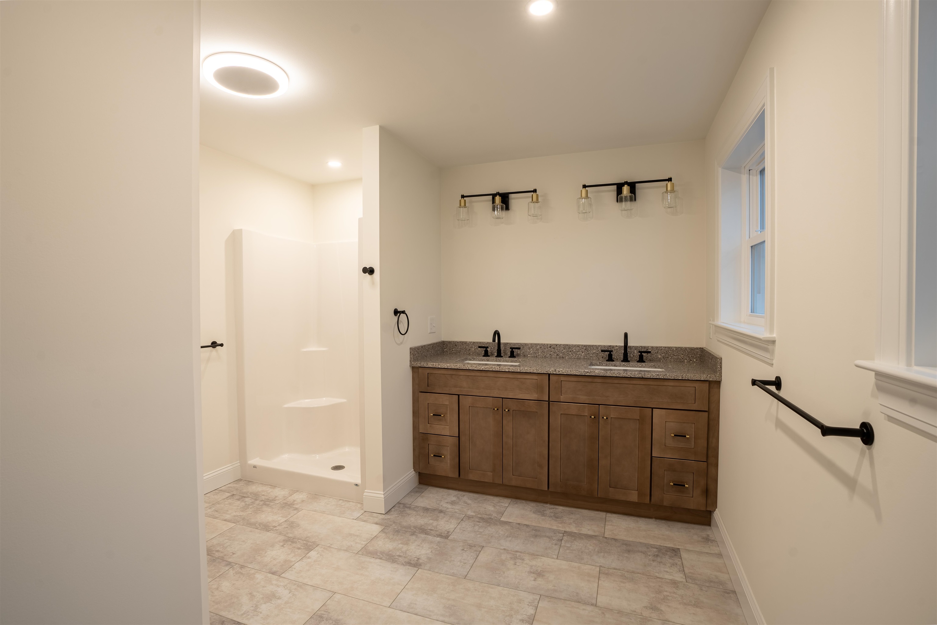 106 Lock Street Property Photo 17