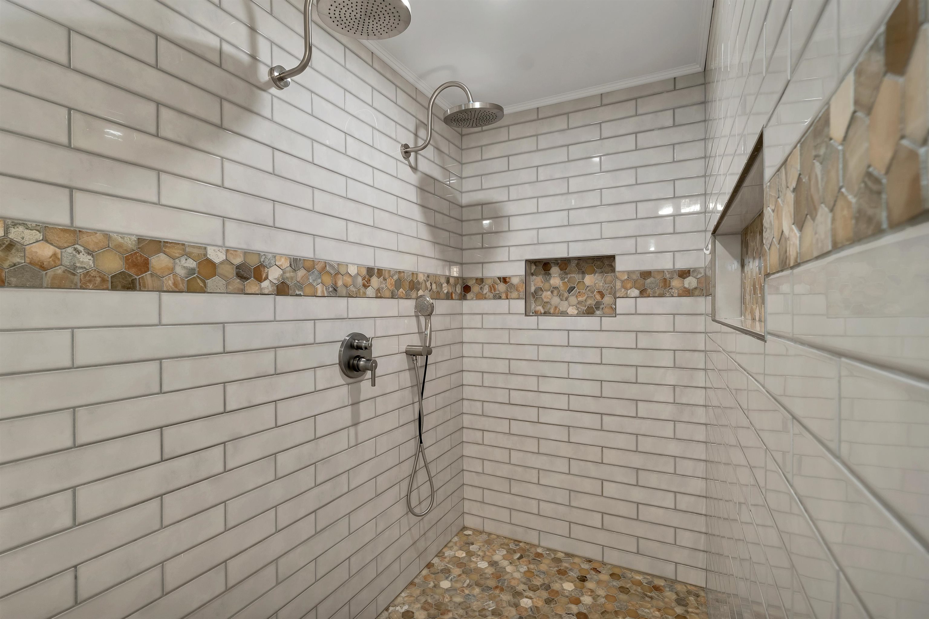 142 Worcester Road Property Photo 20