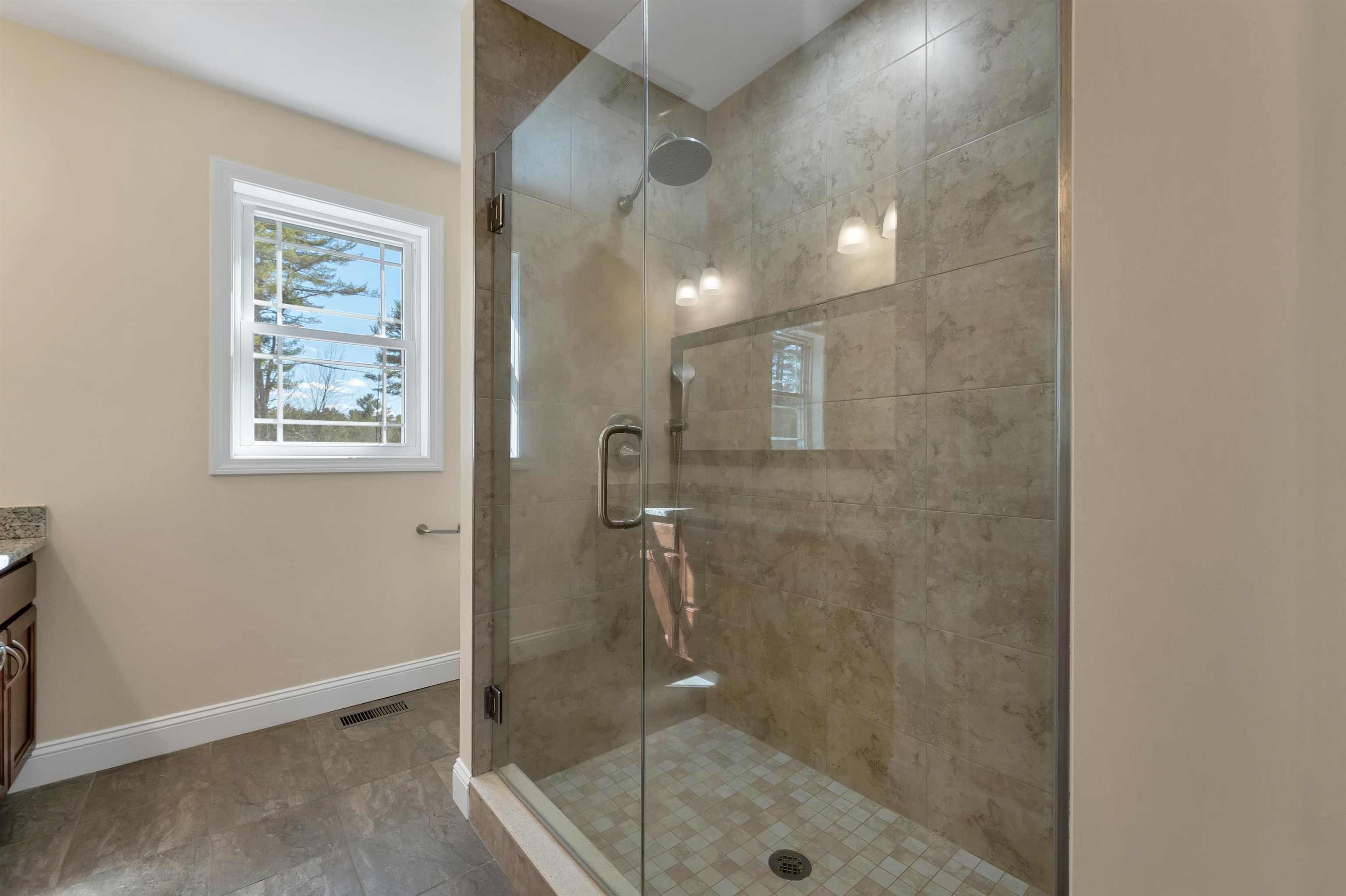 142 Worcester Road Property Photo 29