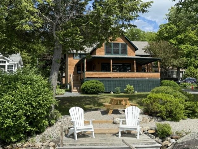 9 Lakeside Road Property Photo 1