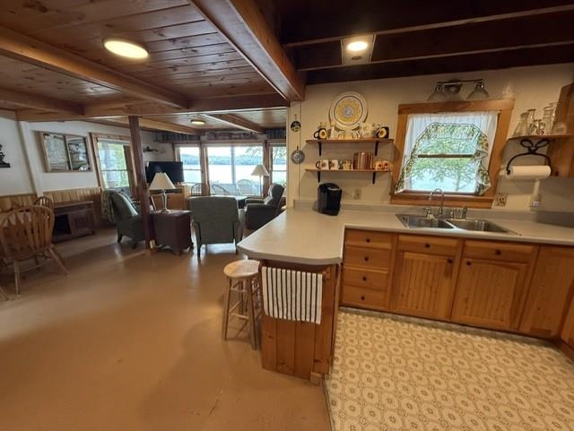 9 Lakeside Road Property Photo 6
