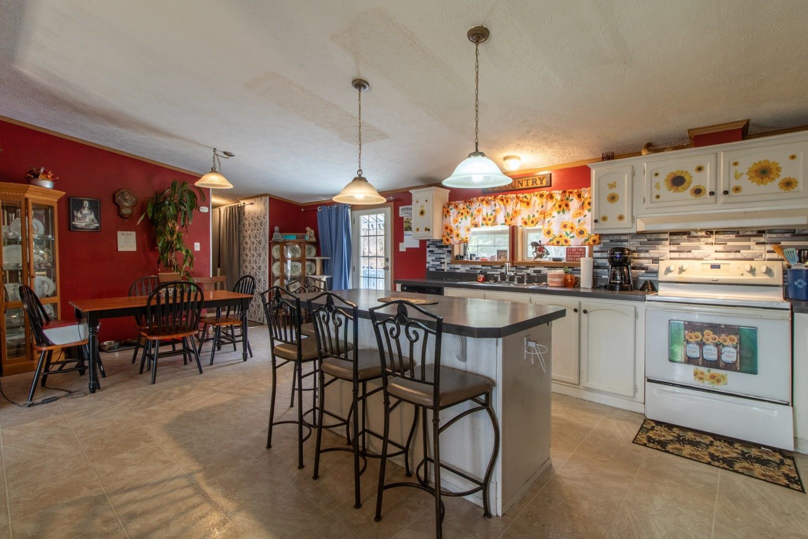 2357 Beebe Road Property Photo 4