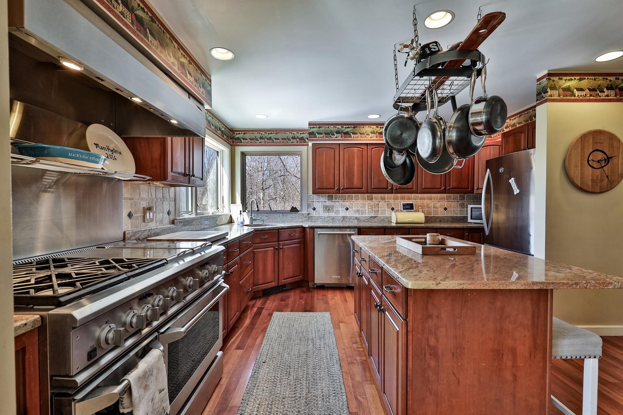 39 Wallis View Lane Property Photo 13