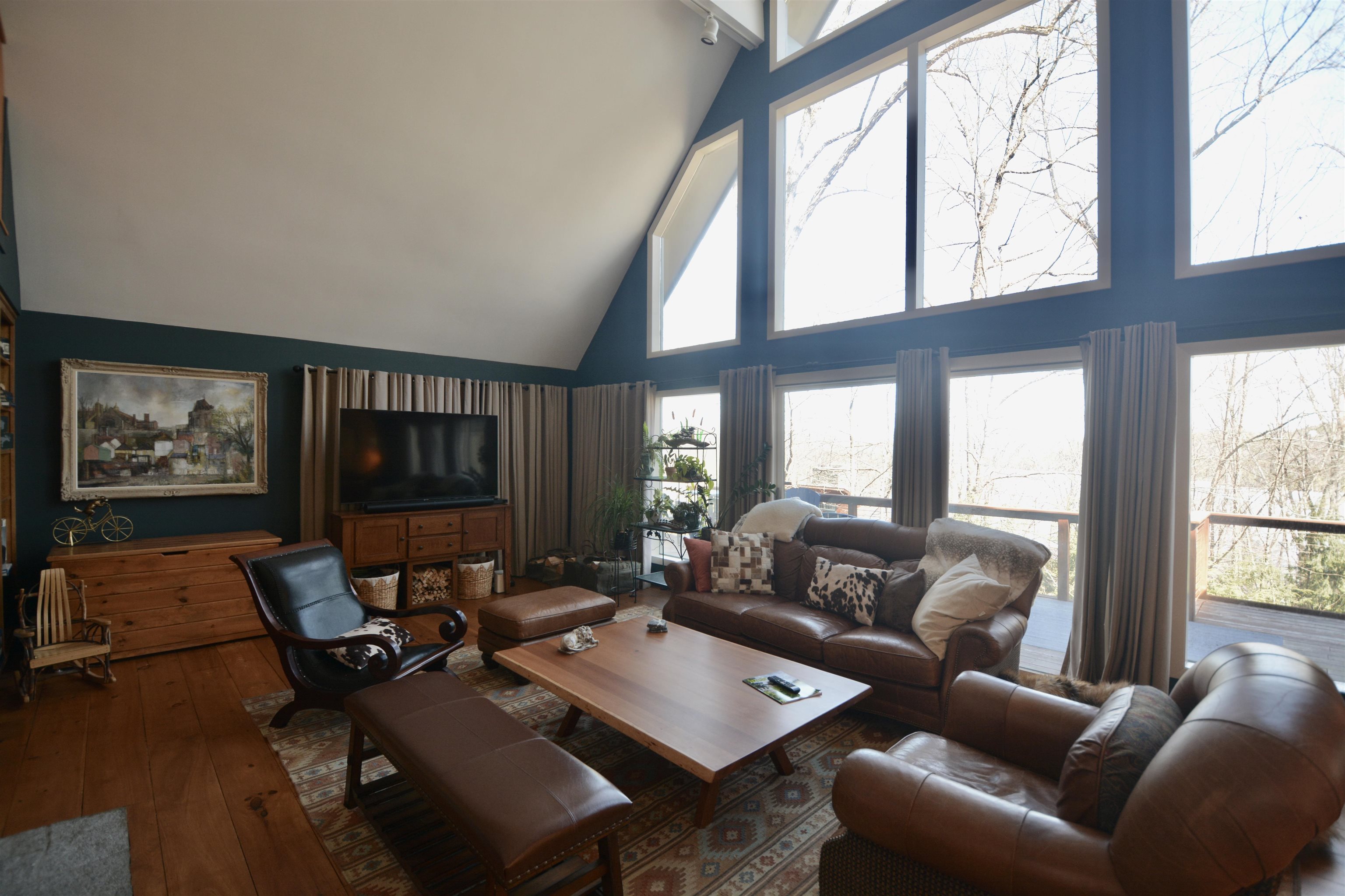 2 Turner Brae Property Photo 8