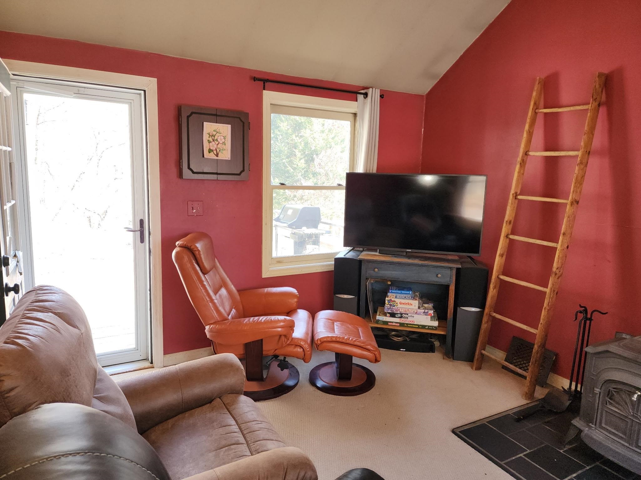 57 Oak Lane Property Photo 9