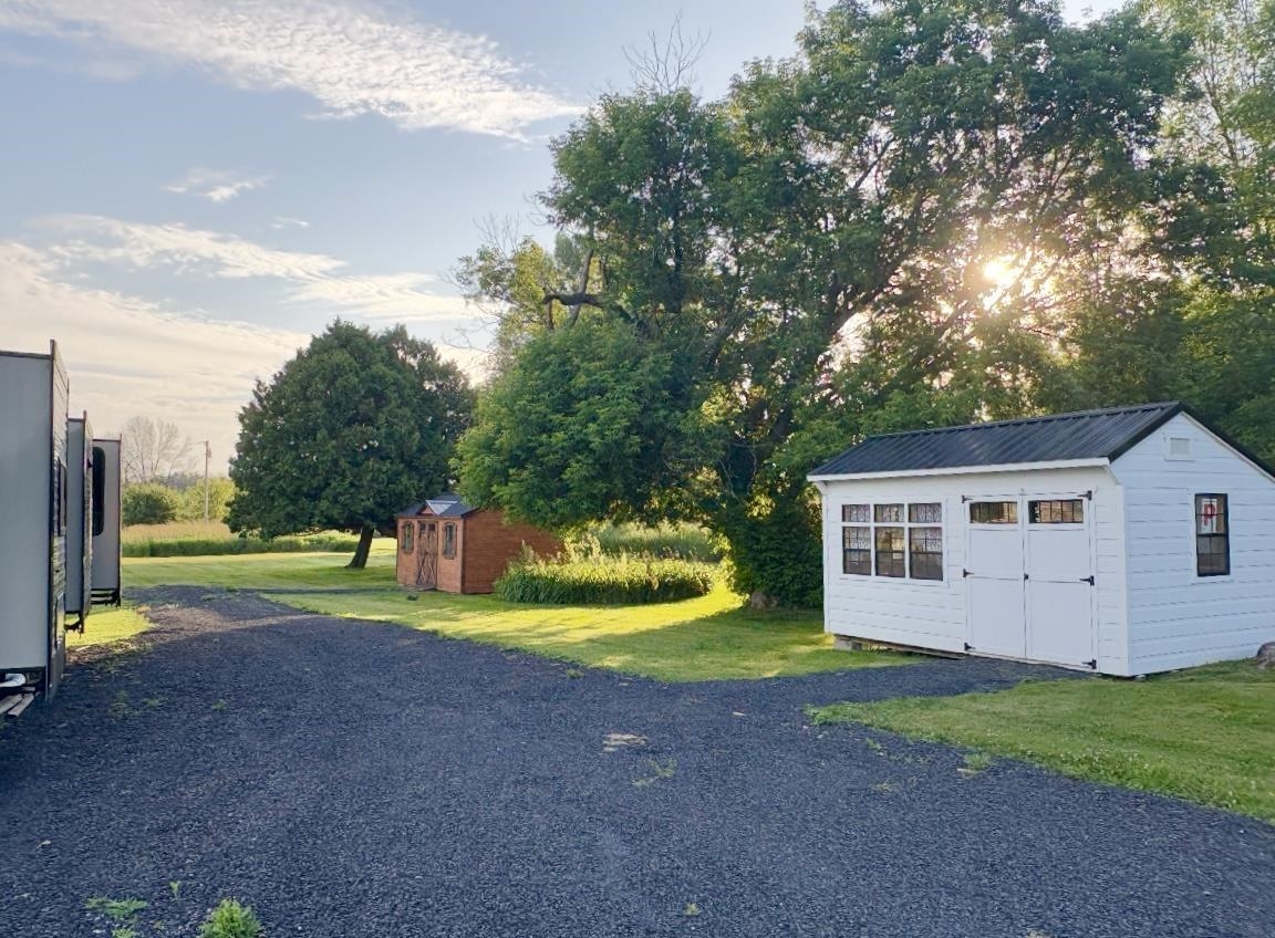 563 Bridge Road Property Photo 10