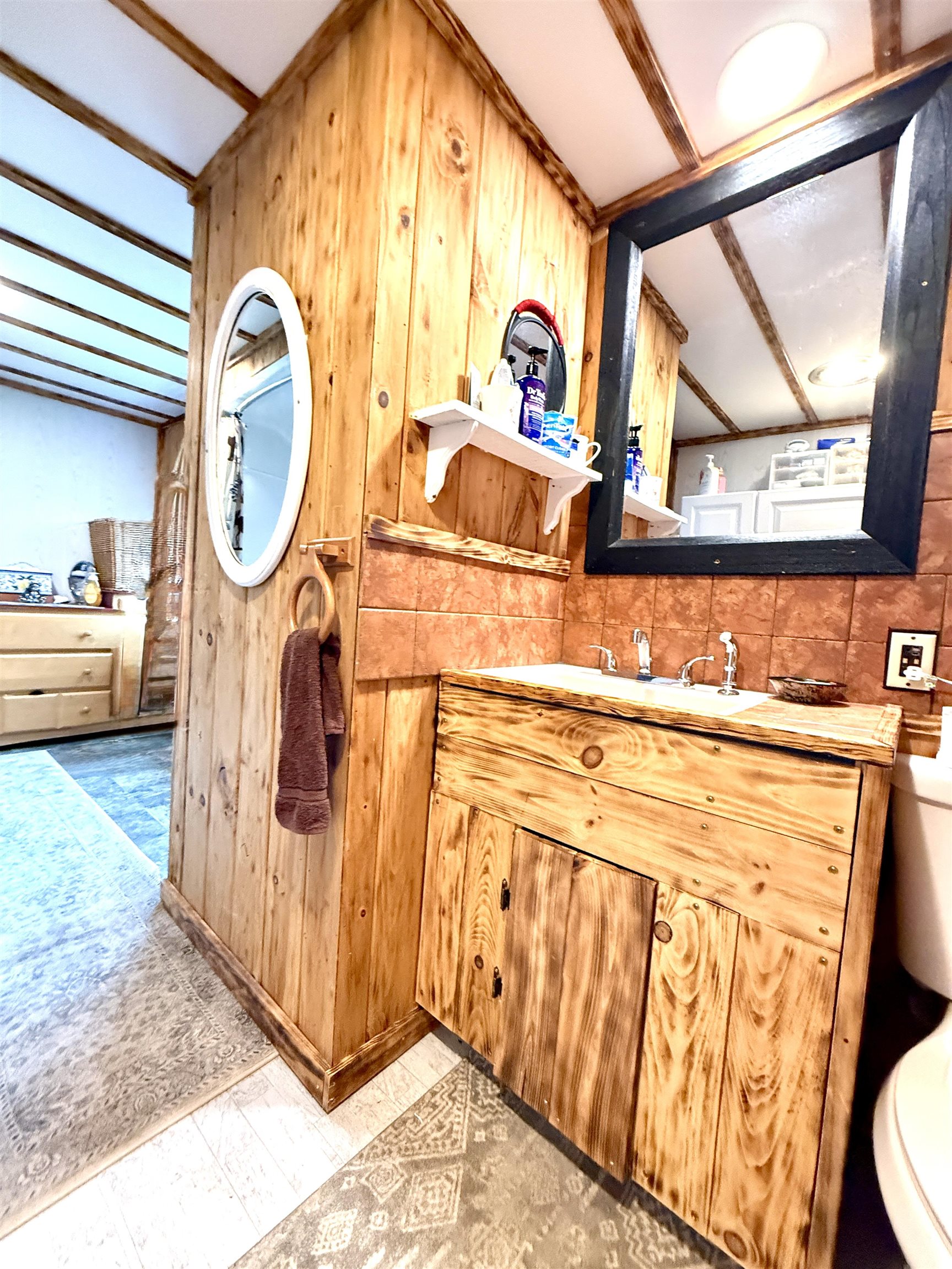 7680 Vt 102 Route Property Photo 27