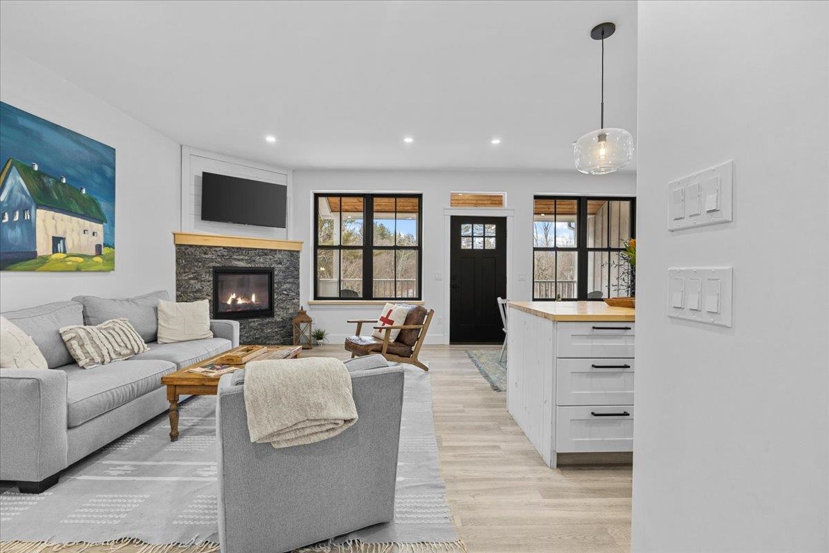 98 Hill Street Property Photo 10