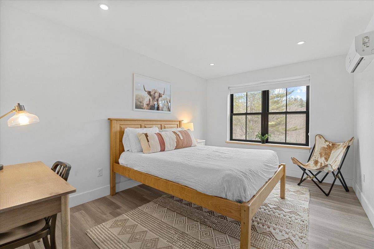 98 Hill Street Property Photo 31